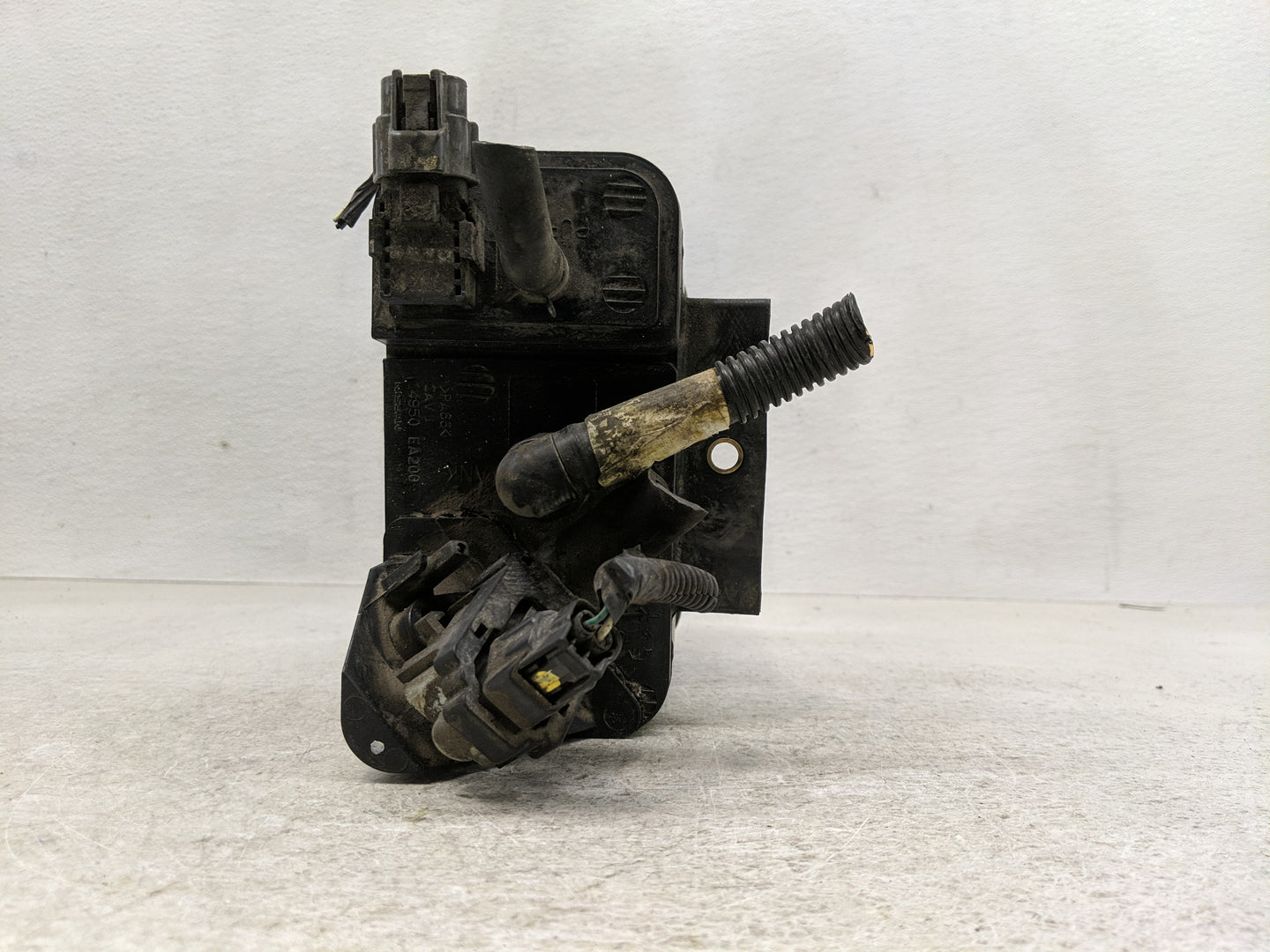 2019 Nissan Frontier Fuel Vapor Charcoal Canister - Oemusedautoparts1.com