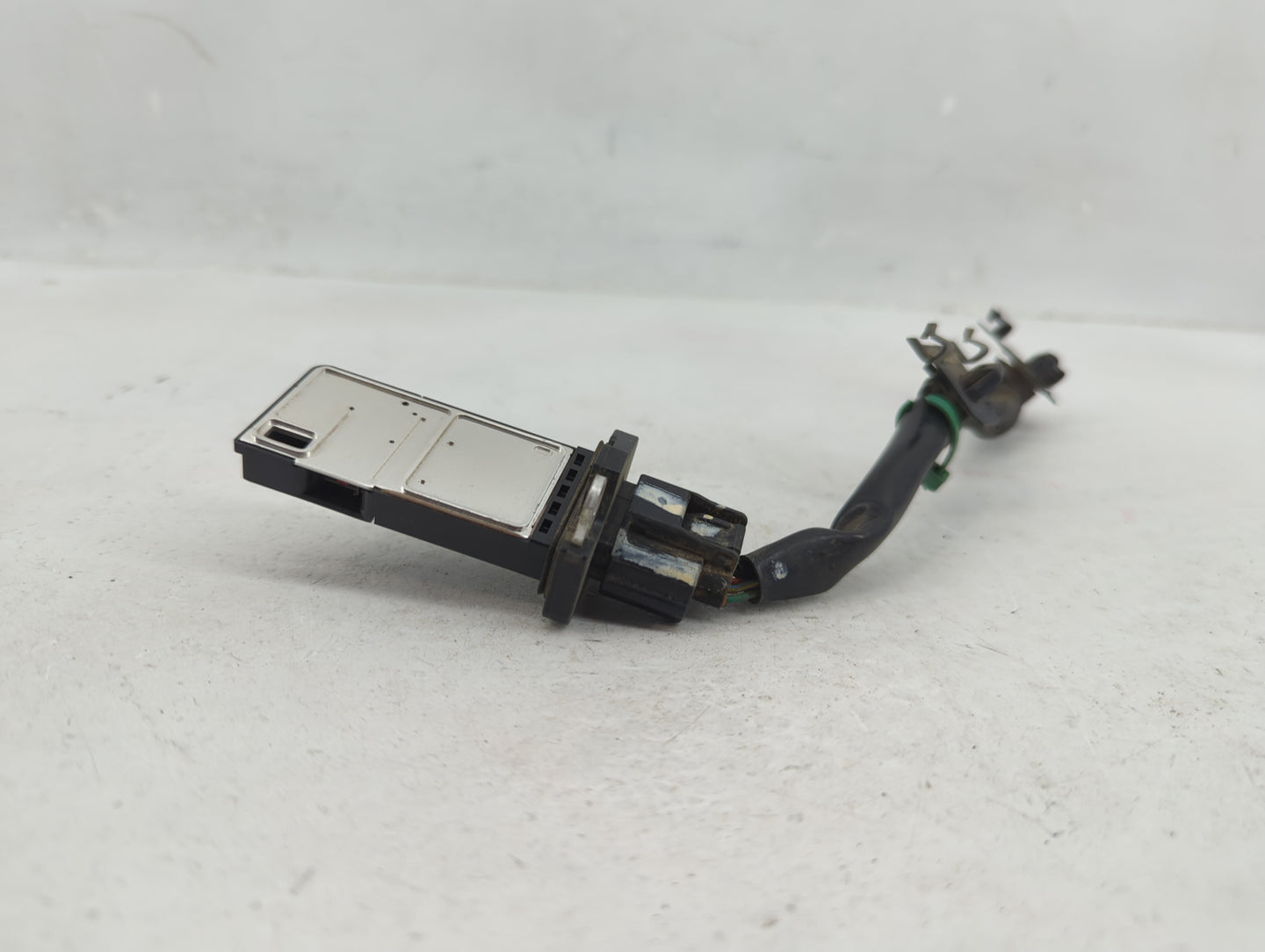 2005-2019 Nissan Frontier Mass Air Flow Meter Maf - Oemusedautoparts1.com