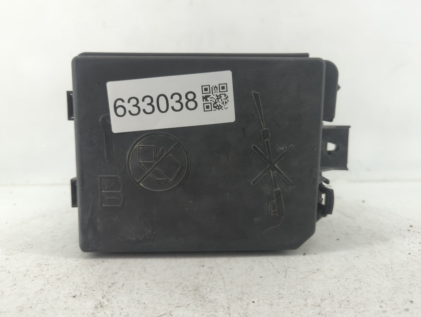 2019 Nissan Frontier Fusebox Fuse Box Panel Relay Module Fits OEM Used Auto Parts - Oemusedautoparts1.com
