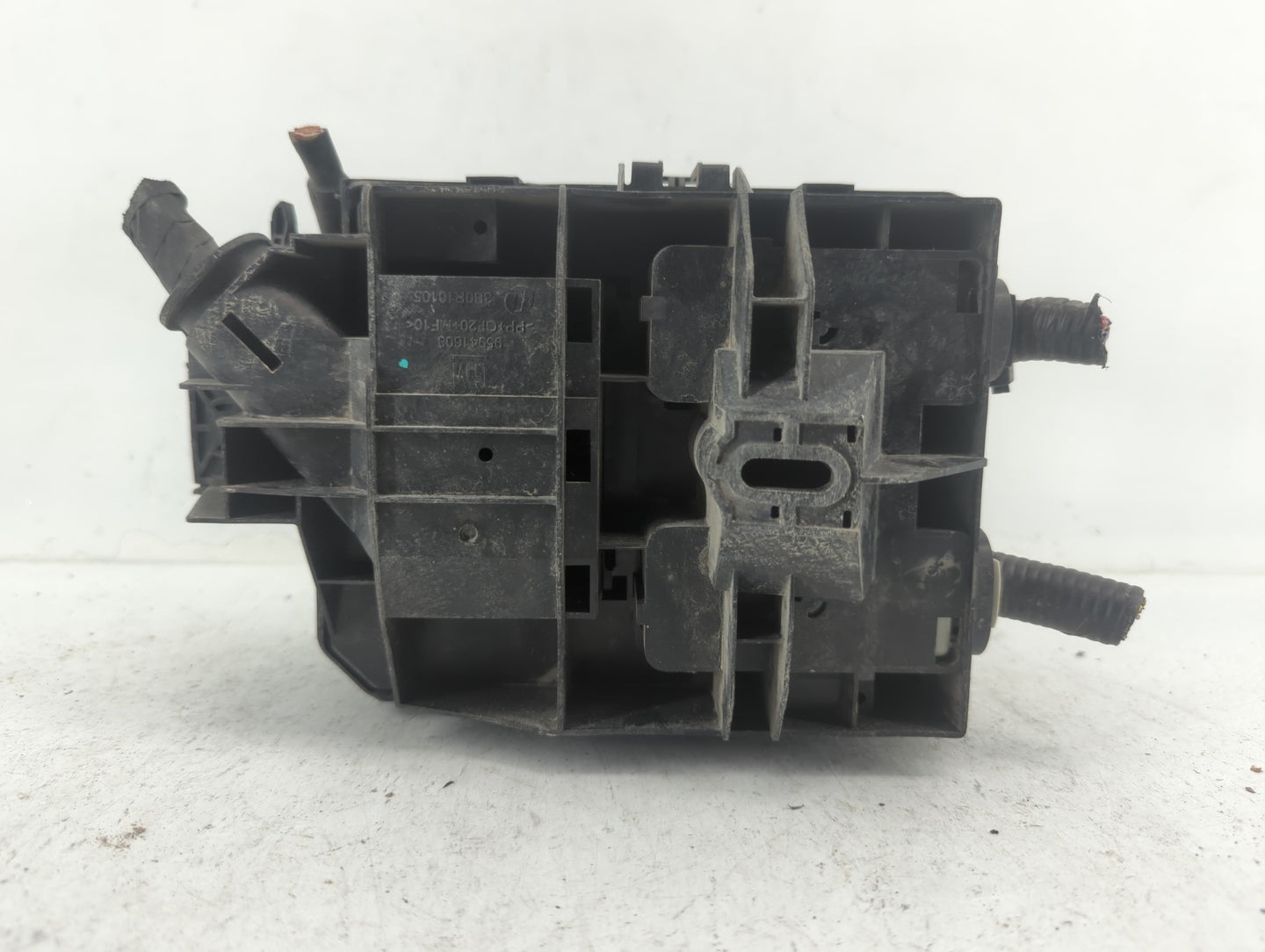 2019 Nissan Frontier Fusebox Fuse Box Panel Relay Module Fits OEM Used Auto Parts - Oemusedautoparts1.com