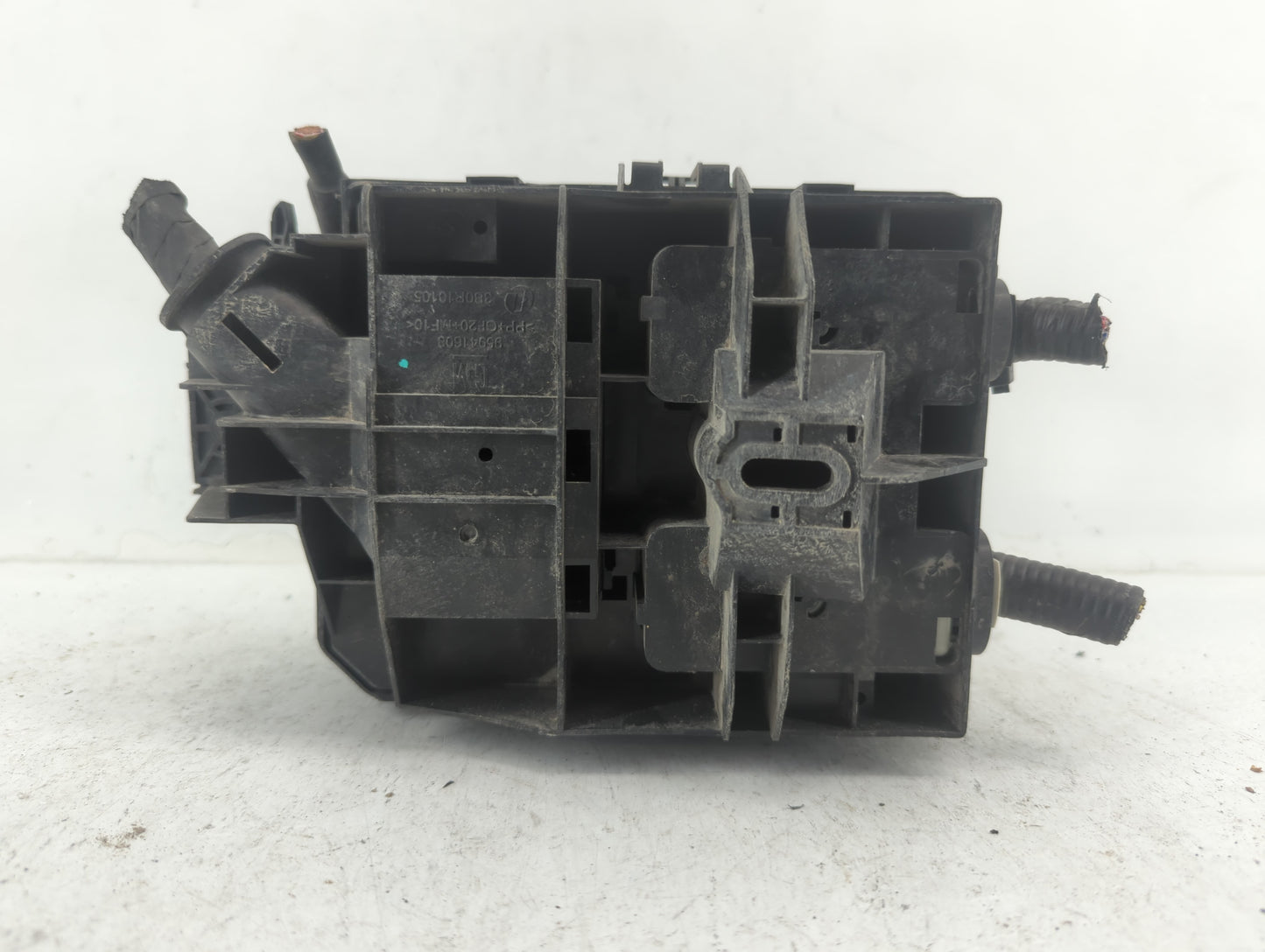 2019 Nissan Frontier Fusebox Fuse Box Panel Relay Module Fits OEM Used Auto Parts - Oemusedautoparts1.com