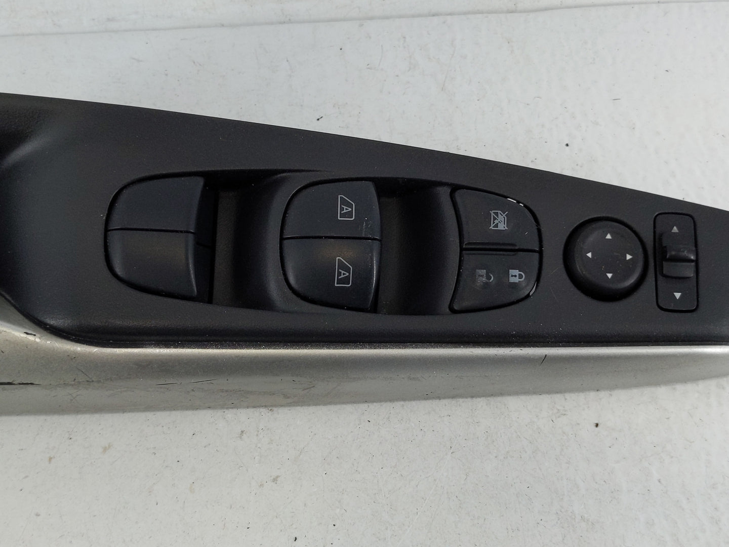 2018-2021 Nissan Kicks Master Power Window Switch Replacement Driver Side Left P/N:25401 5RL0A Fits Fits 2018 2019 2020 2021