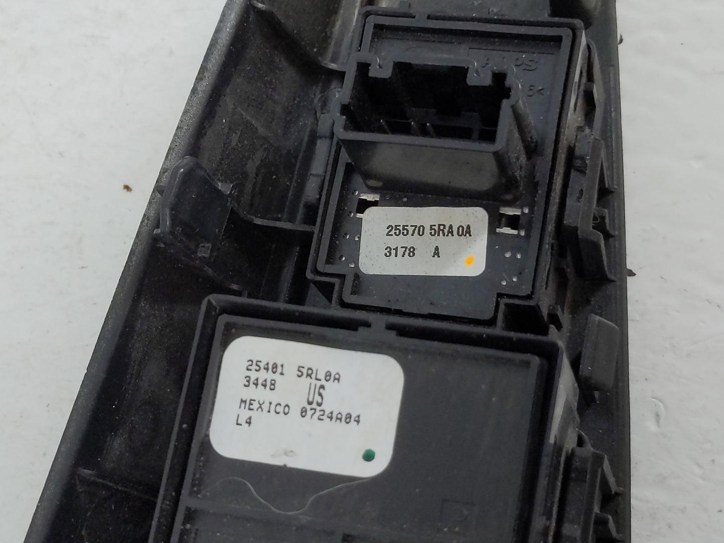 2018-2021 Nissan Kicks Master Power Window Switch Replacement Driver Side Left P/N:25401 5RL0A Fits Fits 2018 2019 2020 2021