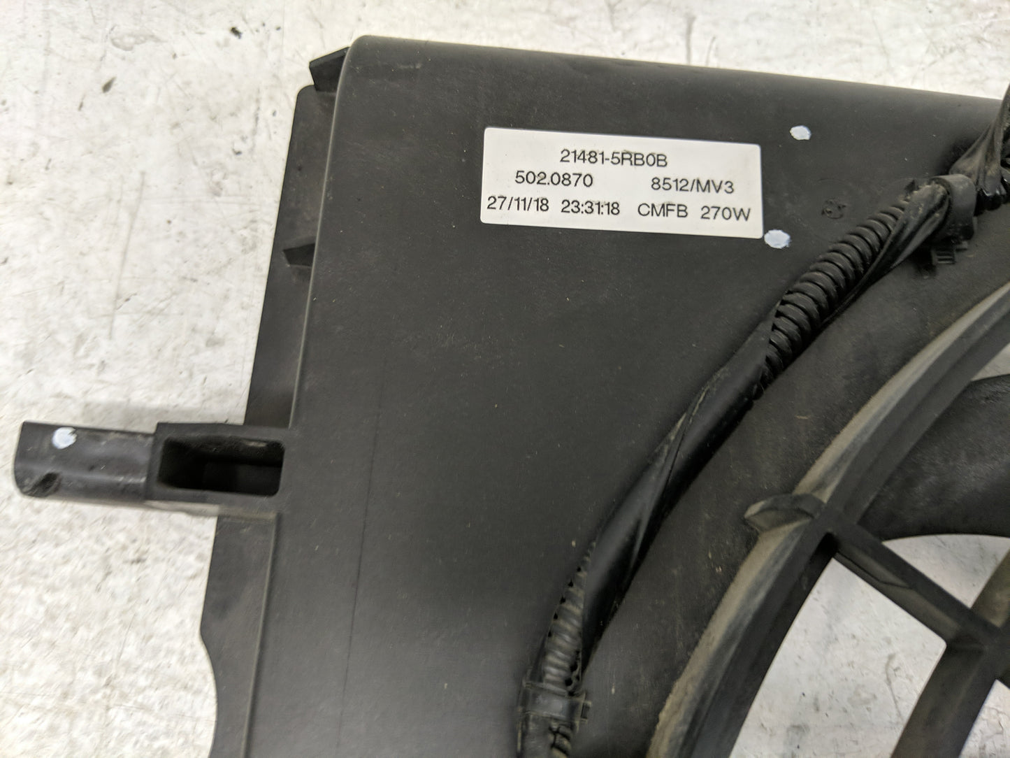 2018-2021 Nissan Kicks Electric Radiator Cooling Fan Motor Assembly P/N:21481-5RB0B Fits Fits 2018 2019 2020 2021 OEM Used A