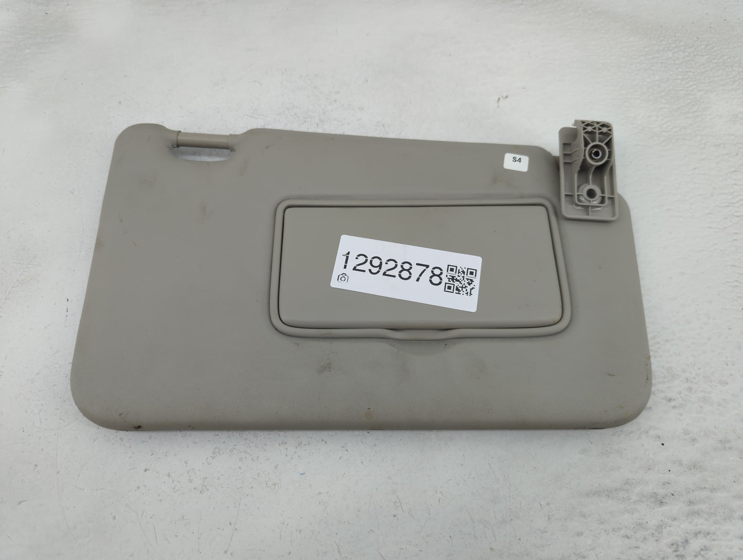2018-2021 Nissan Kicks Sun Visor Shade Replacement Passenger Right Mirror Fits Fits 2018 2019 2020 2021 OEM Used Auto Parts 