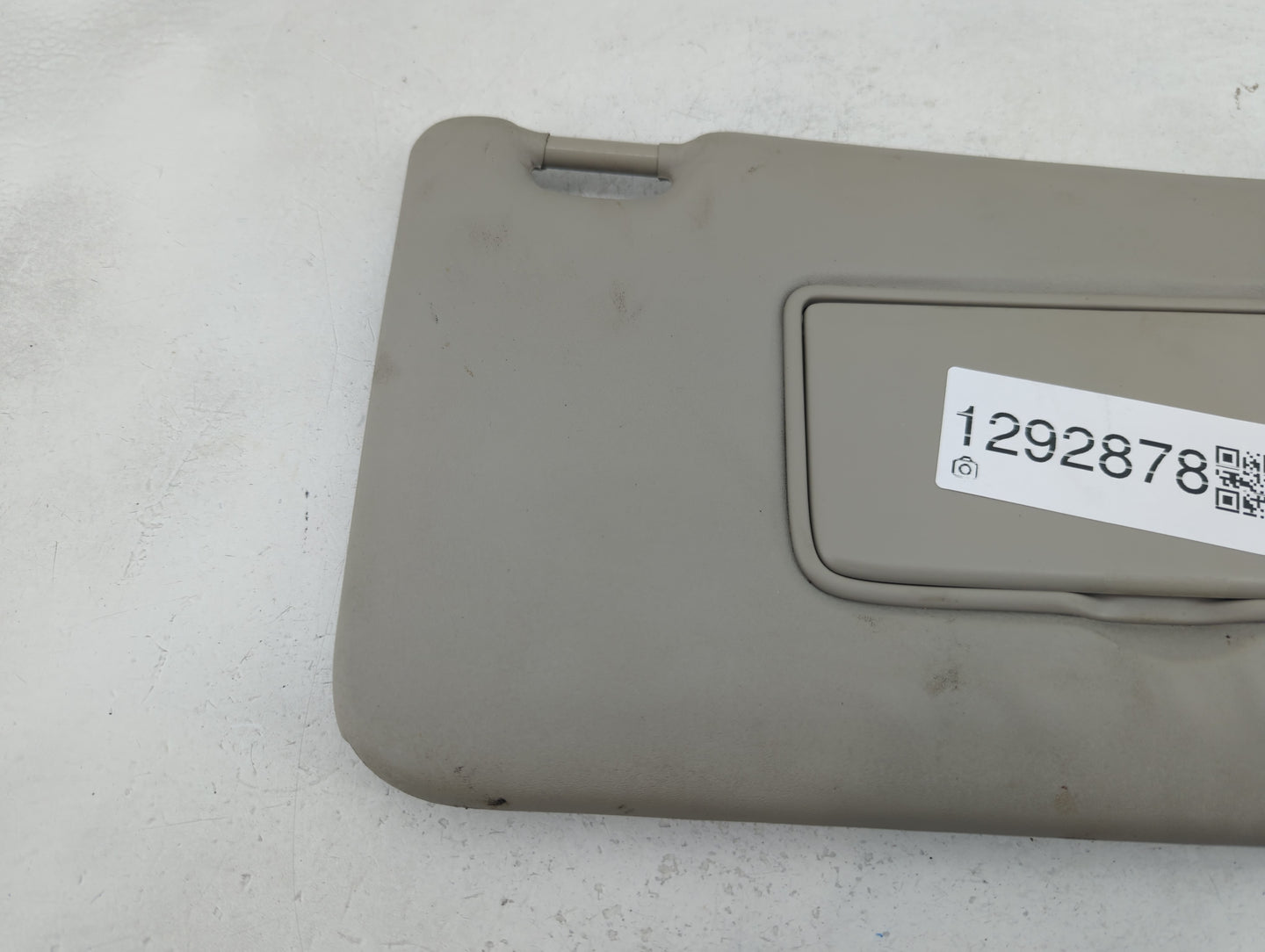 2018-2021 Nissan Kicks Sun Visor Shade Replacement Passenger Right Mirror Fits Fits 2018 2019 2020 2021 OEM Used Auto Parts 
