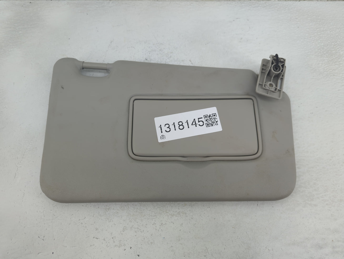 2018-2021 Nissan Kicks Sun Visor Shade Replacement Passenger Right Mirror Fits Fits 2018 2019 2020 2021 OEM Used Auto Parts 