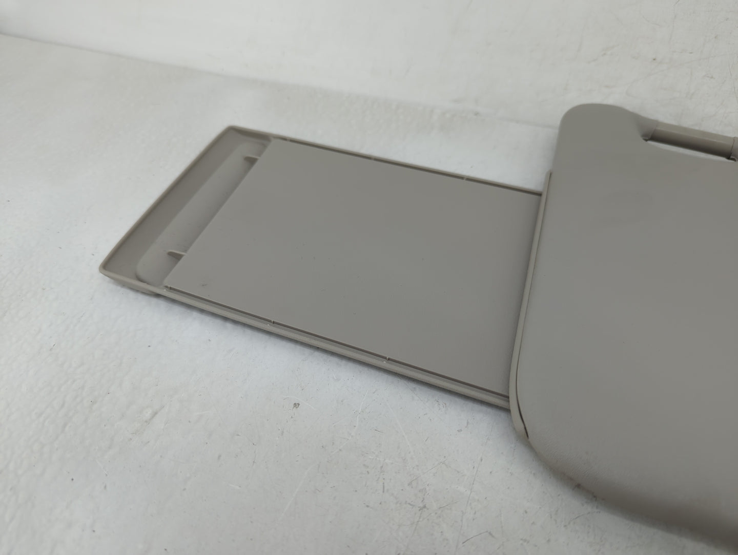 2018-2021 Nissan Kicks Sun Visor Shade Replacement Passenger Right Mirror Fits Fits 2018 2019 2020 2021 OEM Used Auto Parts 