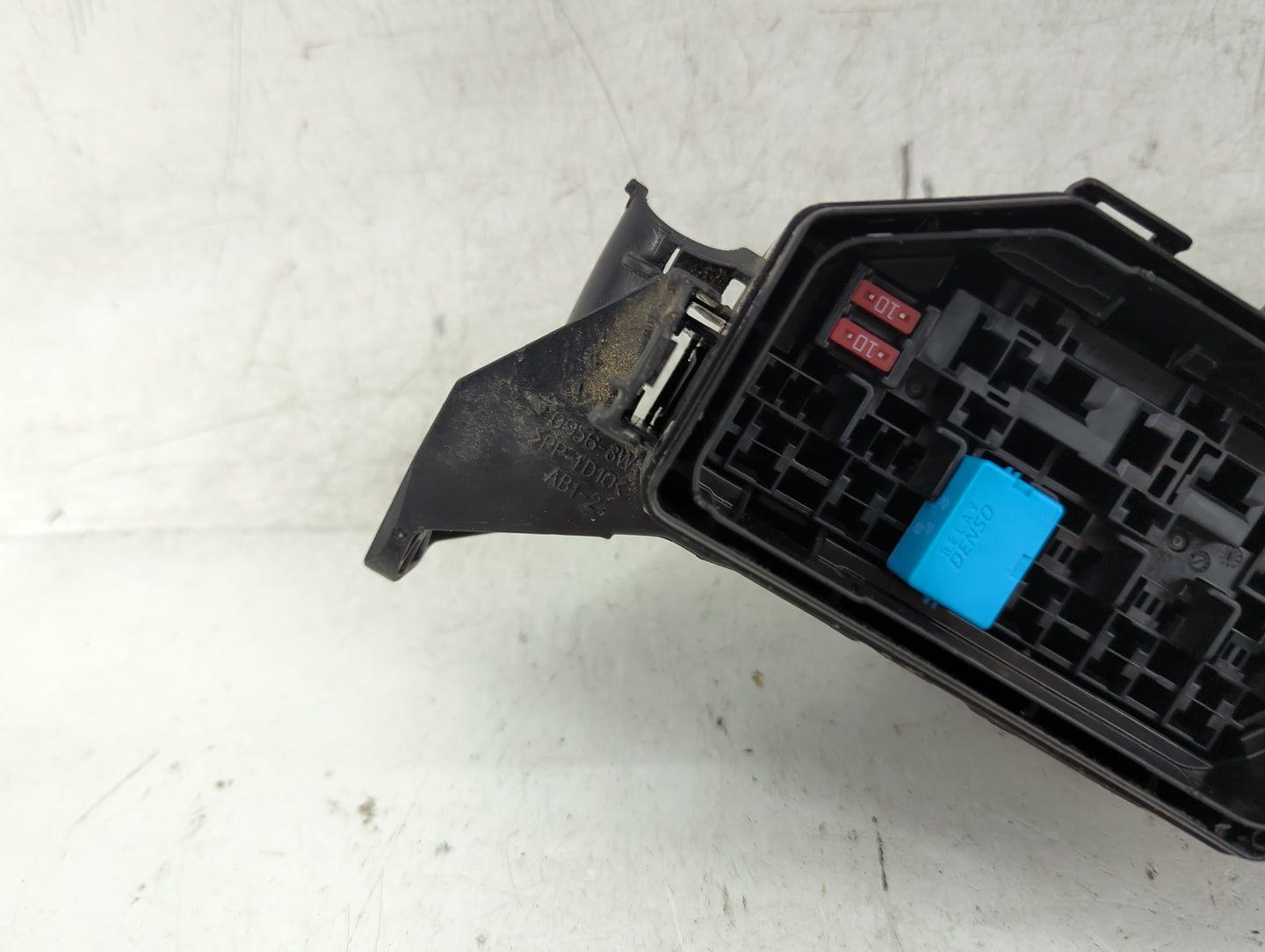 2018-2021 Nissan Kicks Fusebox Fuse Box Panel Relay Module Fits Fits 2018 2019 2020 2021 OEM Used Auto Parts - Oemusedautopa
