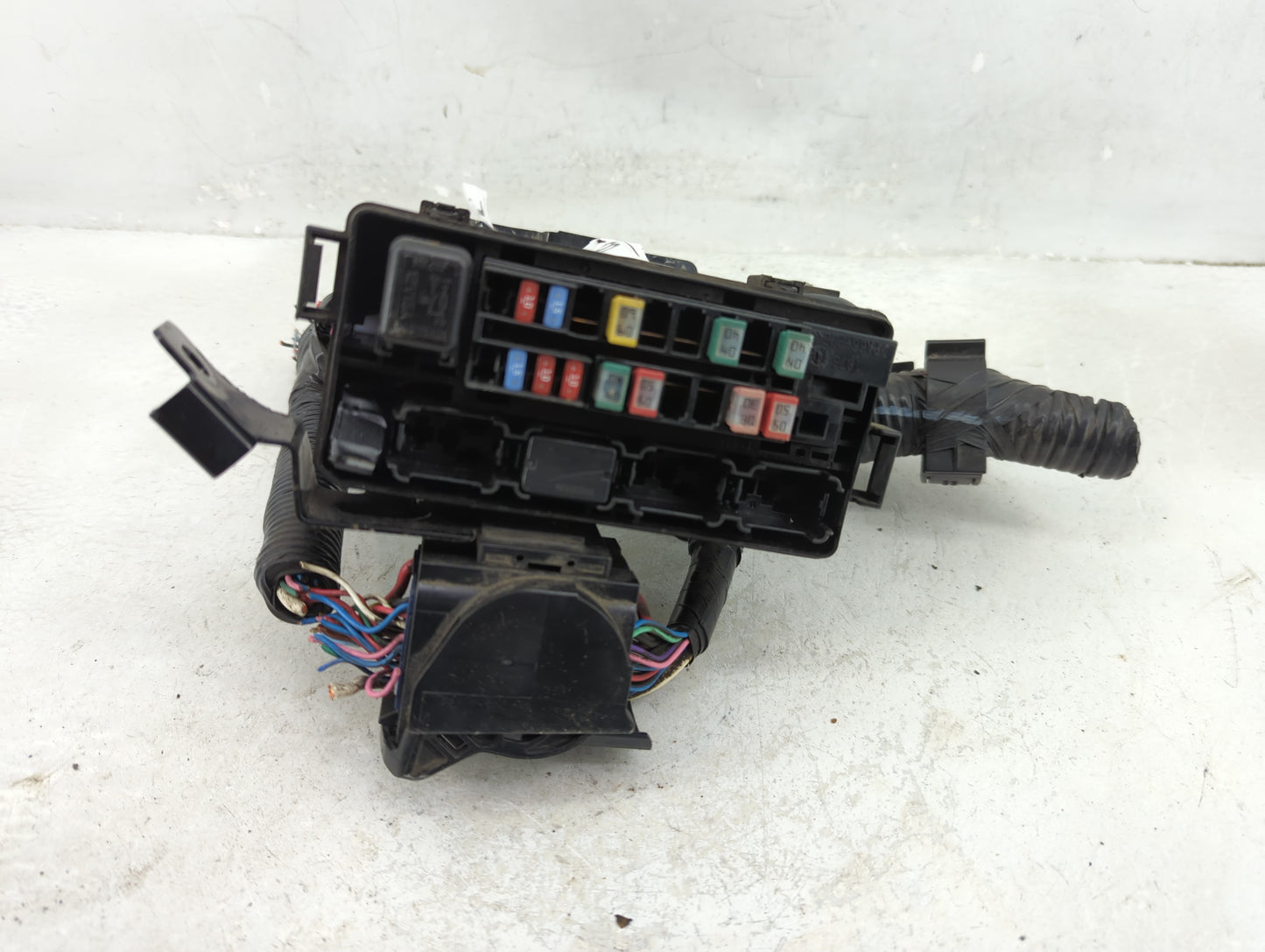 2018-2021 Nissan Kicks Fusebox Fuse Box Panel Relay Module Fits Fits 2018 2019 2020 2021 OEM Used Auto Parts - Oemusedautopa