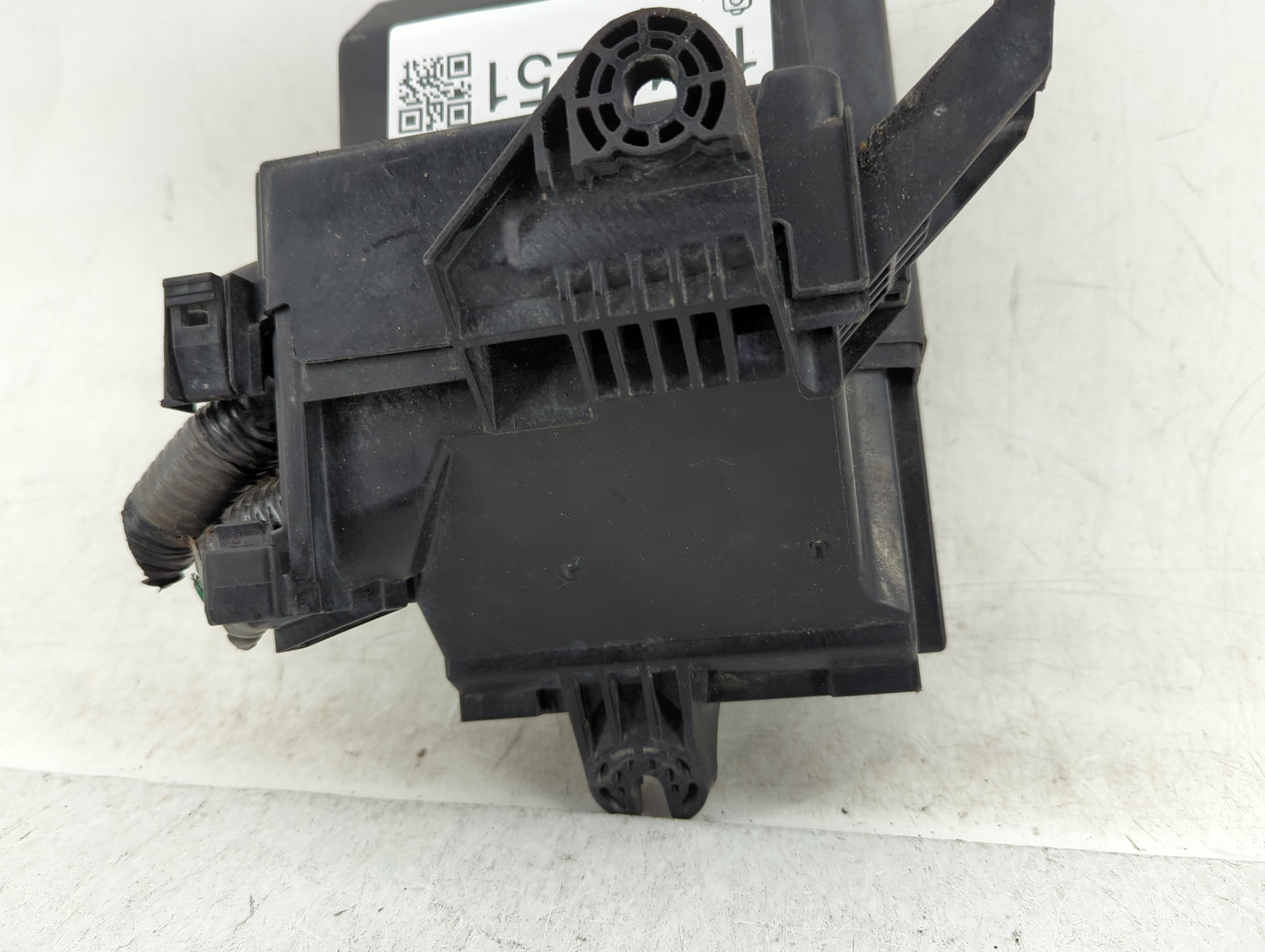 2018-2021 Nissan Kicks Fusebox Fuse Box Panel Relay Module Fits Fits 2018 2019 2020 2021 OEM Used Auto Parts - Oemusedautopa