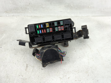 2018-2021 Nissan Kicks Fusebox Fuse Box Panel Relay Module Fits Fits 2018 2019 2020 2021 OEM Used Auto Parts