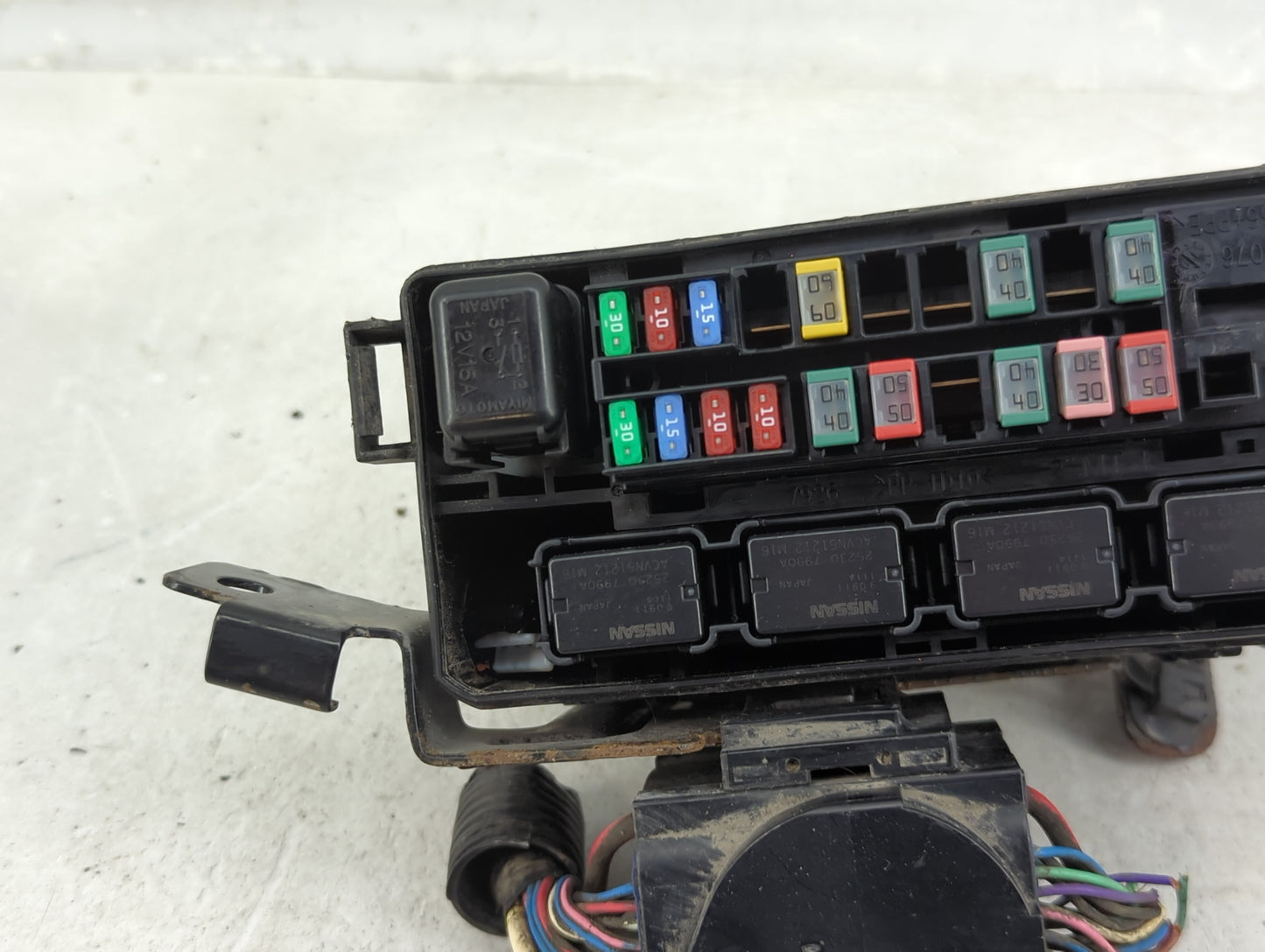 2018-2021 Nissan Kicks Fusebox Fuse Box Panel Relay Module Fits Fits 2018 2019 2020 2021 OEM Used Auto Parts - Oemusedautopa