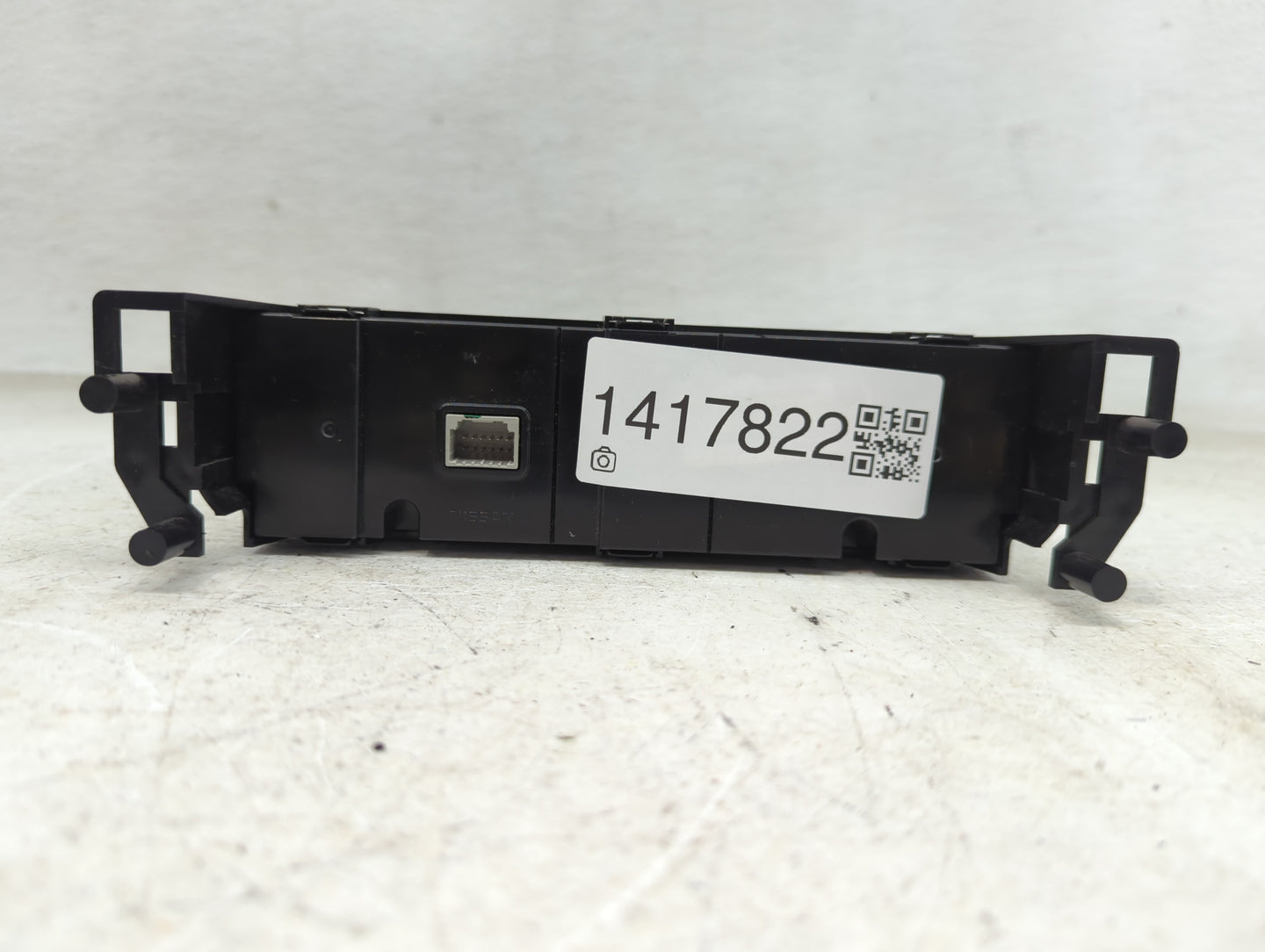 2019-2020 Nissan Kicks Climate Control Module Temperature AC/Heater Replacement Fits Fits 2019 2020 2021 2022 OEM Used Auto 