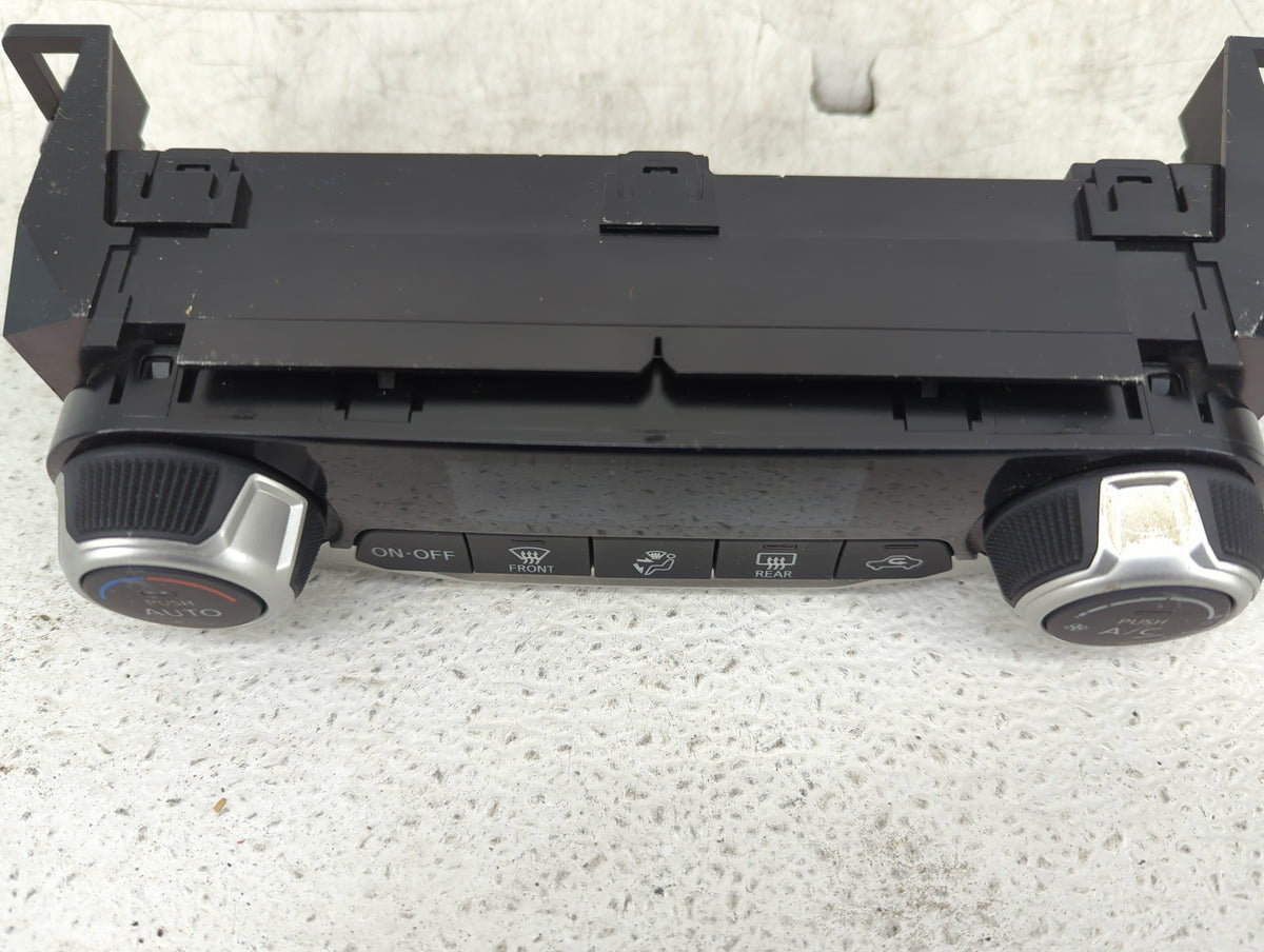 2019-2020 Nissan Kicks Climate Control Module Temperature AC/Heater Replacement P/N:275005RA5A Fits Fits 2019 2020 2021 2022