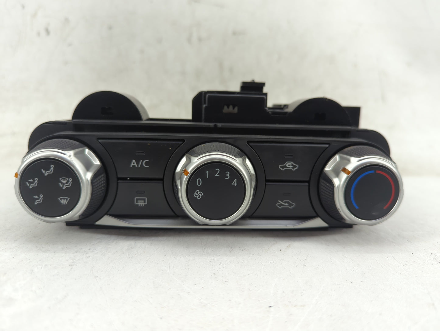2018-2021 Nissan Kicks Climate Control Module Temperature AC/Heater Replacement P/N:T19822CB Fits Fits 2018 2019 2020 2021 O