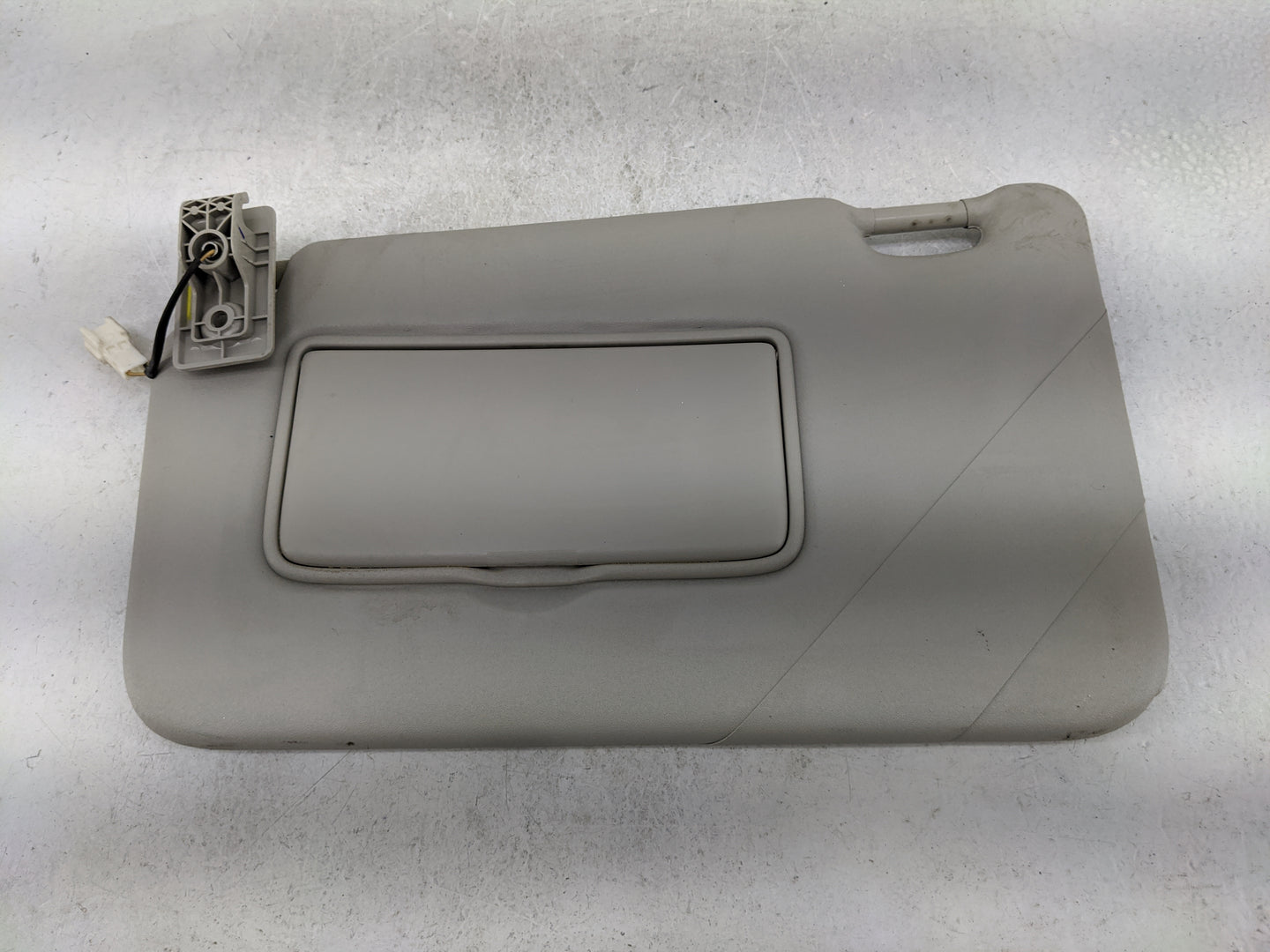 2018-2021 Nissan Kicks Sun Visor Shade Replacement Driver Left Mirror Fits Fits 2018 2019 2020 2021 OEM Used Auto Parts - Oe