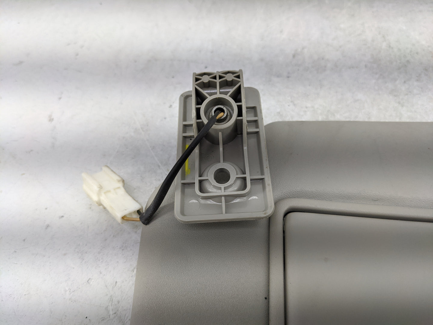 2018-2021 Nissan Kicks Sun Visor Shade Replacement Driver Left Mirror Fits Fits 2018 2019 2020 2021 OEM Used Auto Parts - Oe