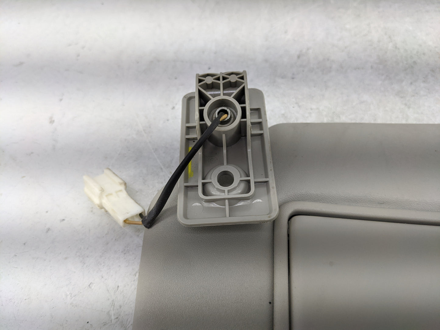2018-2021 Nissan Kicks Sun Visor Shade Replacement Driver Left Mirror Fits Fits 2018 2019 2020 2021 OEM Used Auto Parts - Oe