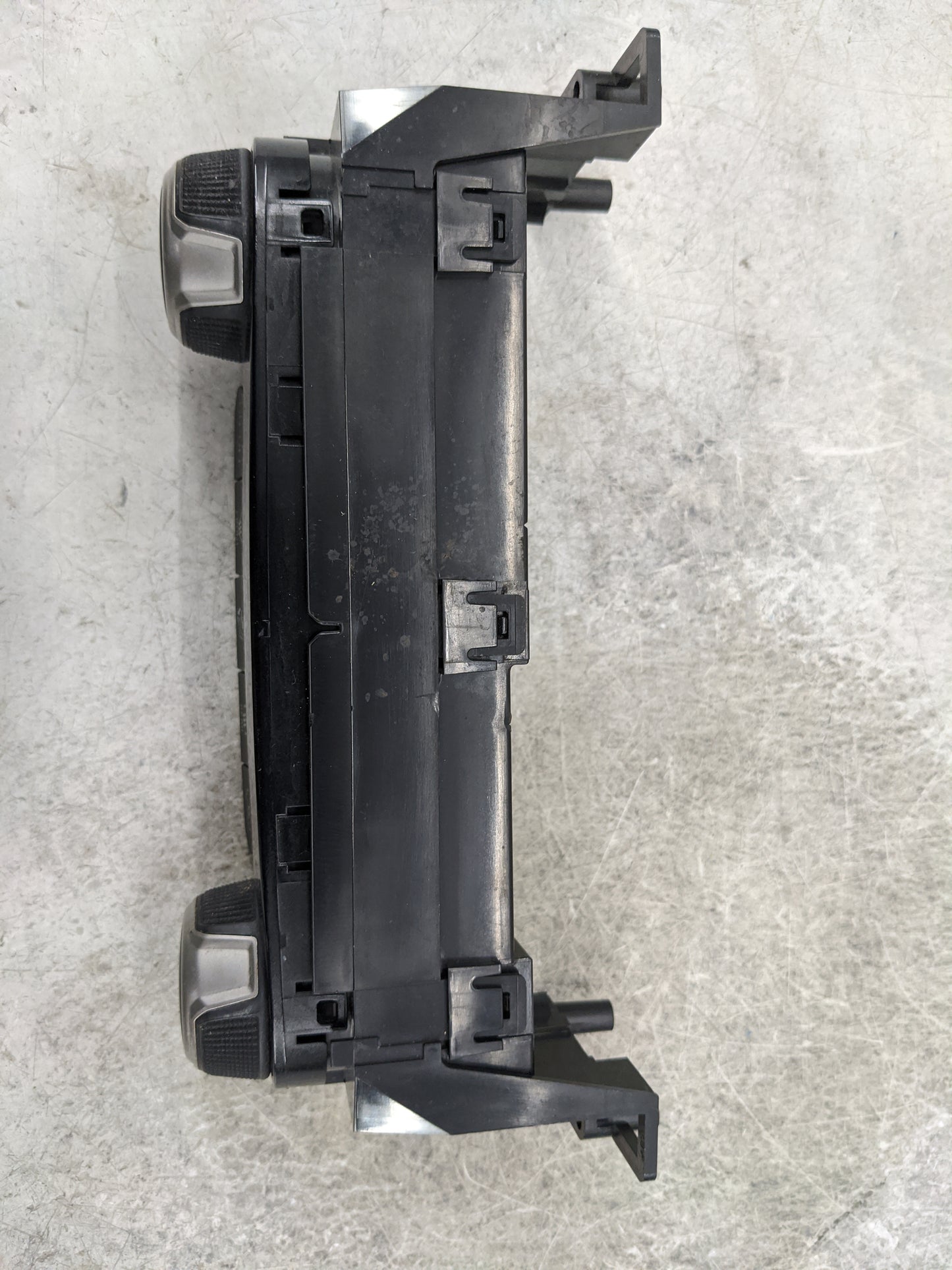 2019-2020 Nissan Kicks Climate Control Module Temperature AC/Heater Replacement P/N:275005RA5A 275005RA5A-B Fits OEM Used Au