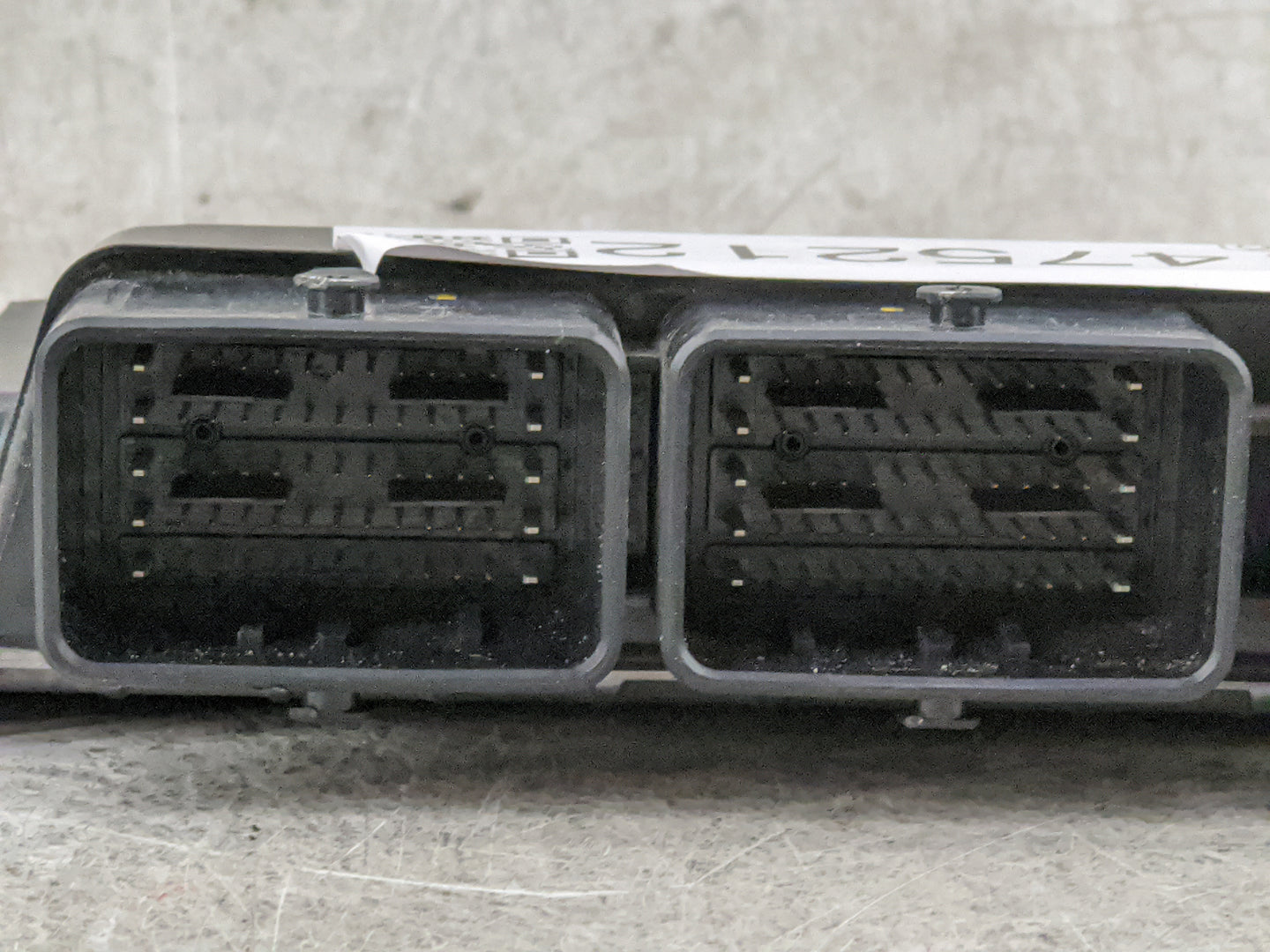 2018-2019 Nissan Kicks PCM Engine Control Computer ECU ECM PCU OEM P/N:NEC005-852 Fits Fits 2018 2019 OEM Used Auto Parts - 