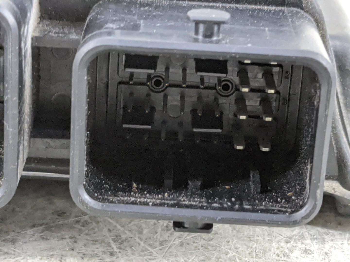 2018-2019 Nissan Kicks PCM Engine Control Computer ECU ECM PCU OEM P/N:NEC005-852 Fits Fits 2018 2019 OEM Used Auto Parts - 