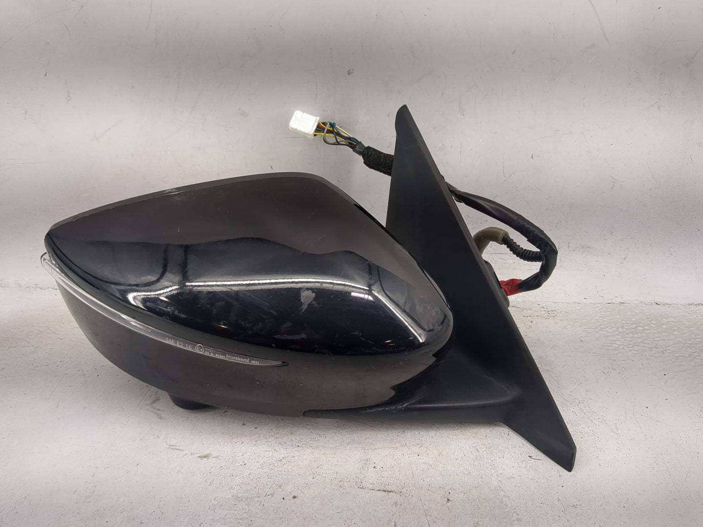 2019 Nissan Kicks Passenger Side View Mirror - Right Door Mirror OEM Used - Oemusedautoparts1.com