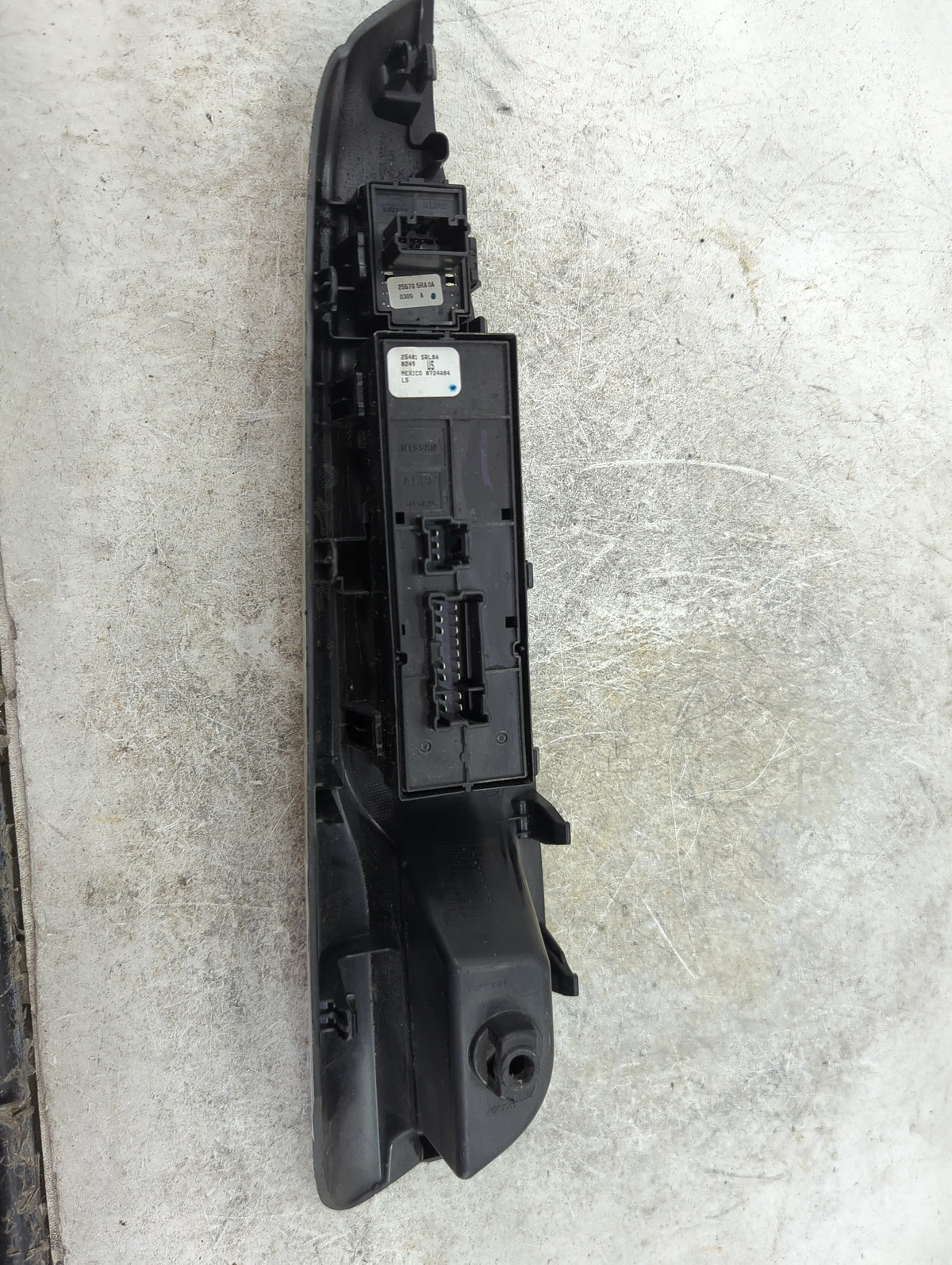 2018-2021 Nissan Kicks Master Power Window Switch Replacement Driver Side Left P/N:25401 5RL0A 8724A04 Fits OEM Used Auto Pa