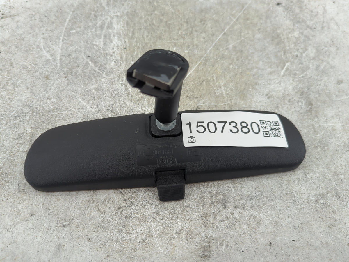 2018-2021 Nissan Kicks Interior Rear View Mirror Replacement OEM P/N:E8 011681 E8 031681 Fits OEM Used Auto Parts - Oemuseda