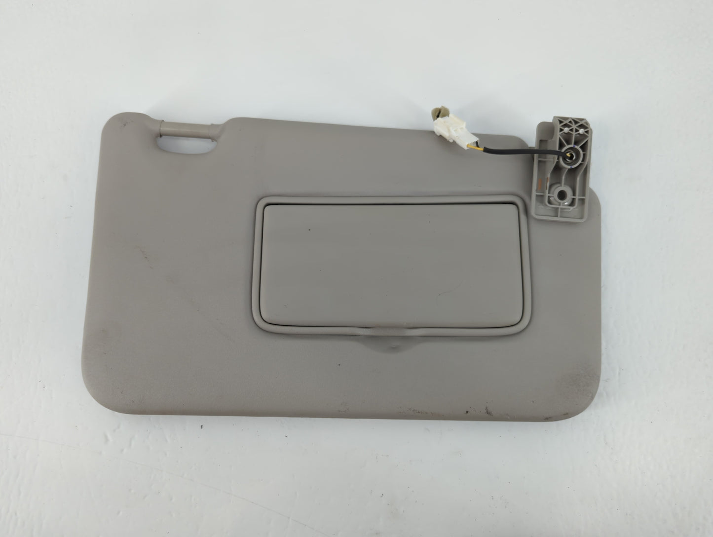 2018-2021 Nissan Kicks Sun Visor Shade Replacement Passenger Right Mirror Fits Fits 2018 2019 2020 2021 OEM Used Auto Parts 