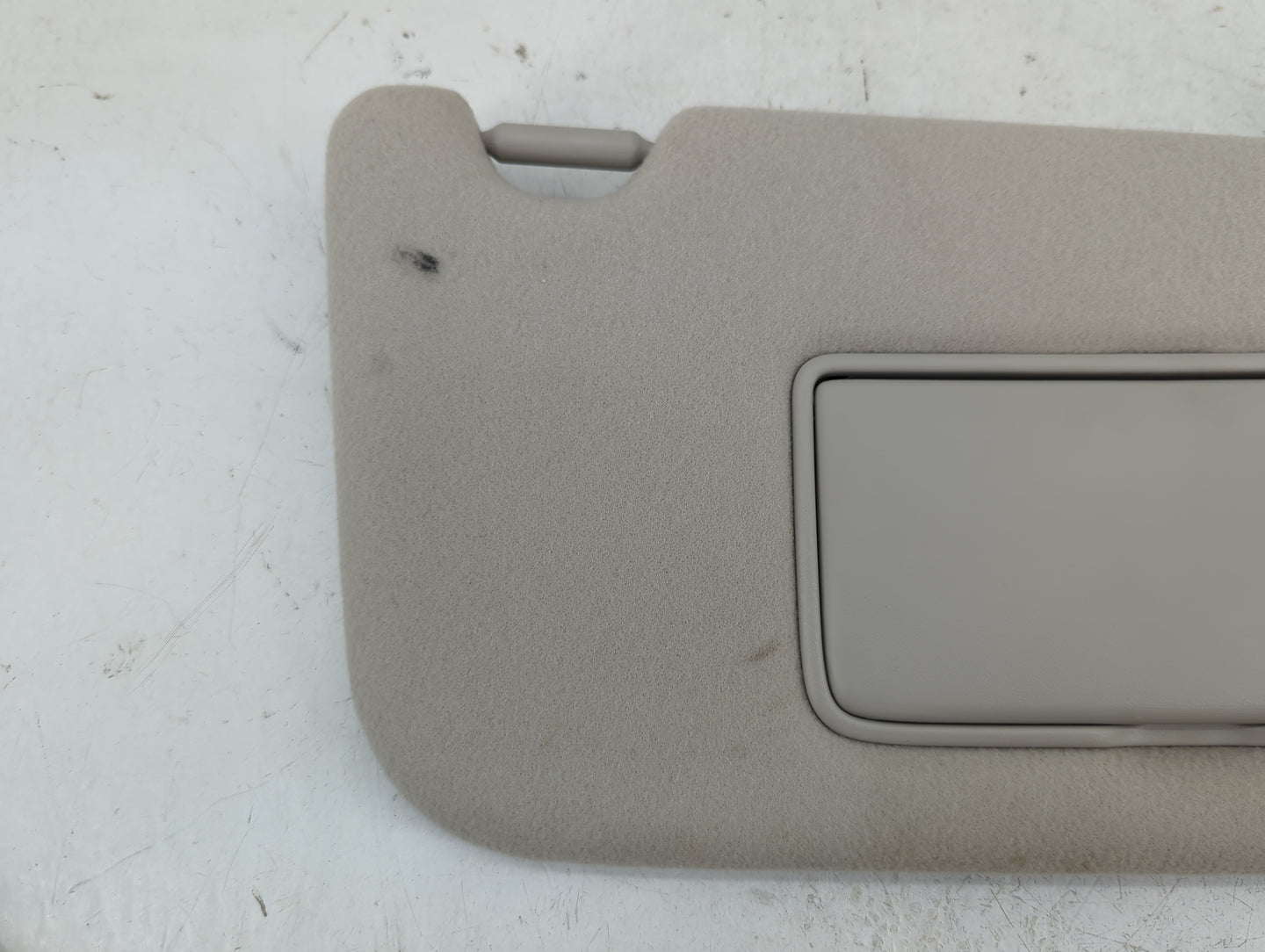 2018-2021 Nissan Leaf Sun Visor Shade Replacement Passenger Right Mirror Fits Fits 2018 2019 2020 2021 OEM Used Auto Parts -