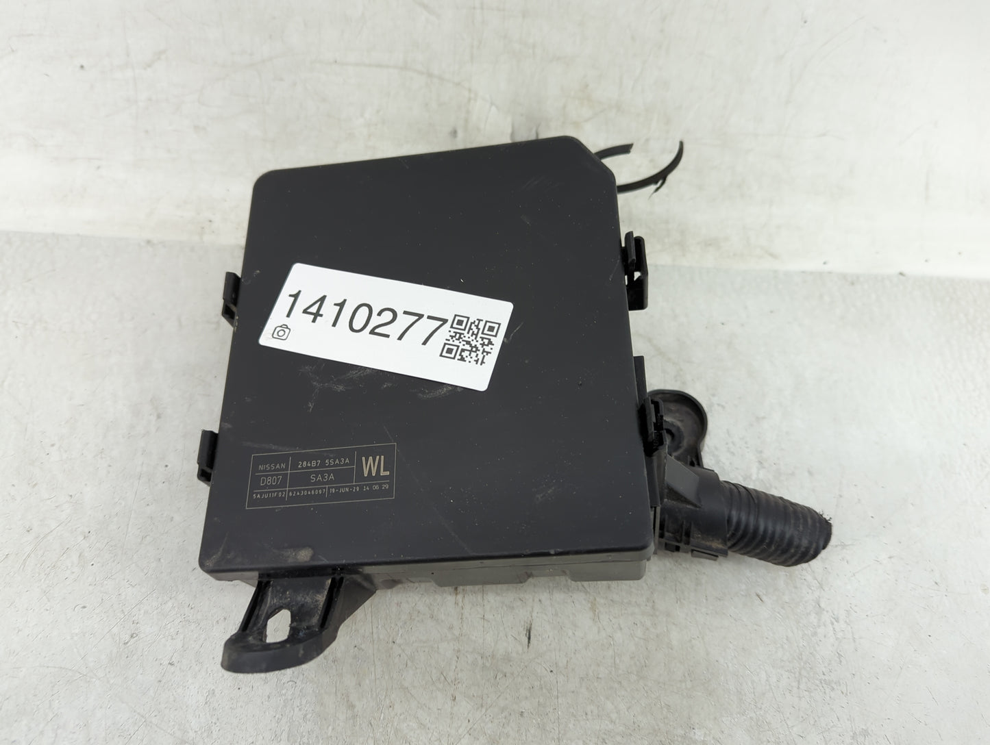 2018-2021 Nissan Leaf Fusebox Fuse Box Panel Relay Module P/N:284B7 55A3A Fits Fits 2018 2019 2020 2021 OEM Used Auto Parts 