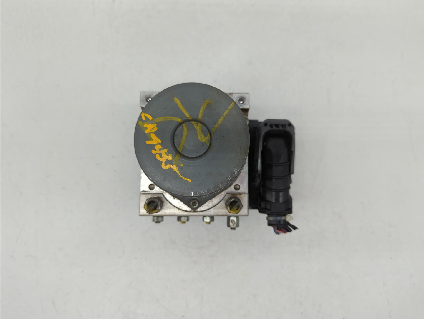 2019 Nissan Maxima ABS Pump Control Module Replacement P/N:47660 9DJ0D Fits OEM Used Auto Parts - Oemusedautoparts1.com