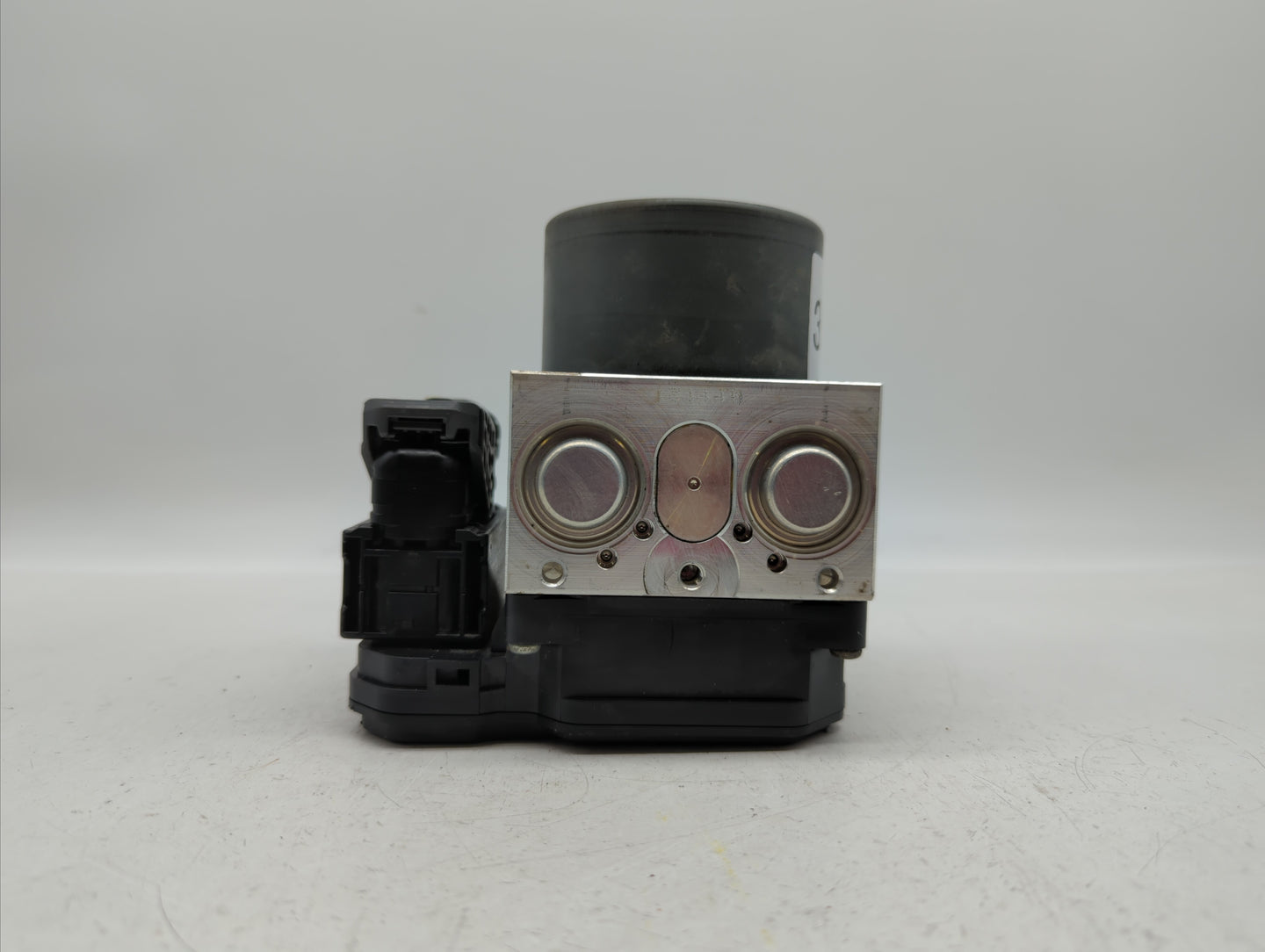2019 Nissan Maxima ABS Pump Control Module Replacement P/N:47660 9DJ0D Fits OEM Used Auto Parts - Oemusedautoparts1.com