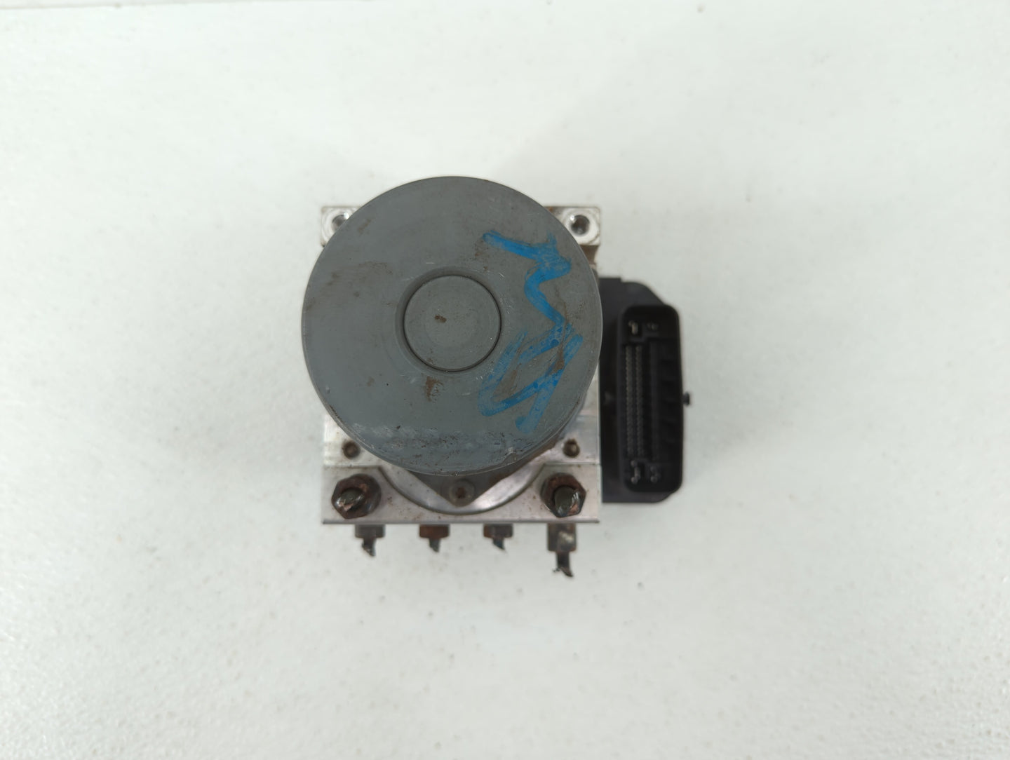 2019 Nissan Maxima ABS Pump Control Module Replacement P/N:47660 9DJ0D Fits OEM Used Auto Parts - Oemusedautoparts1.com