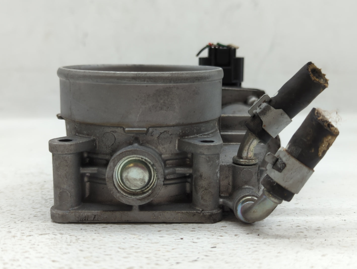 2016-2020 Nissan Maxima Throttle Body P/N:RME75-50 Fits Fits 2016 2017 2018 2019 2020 OEM Used Auto Parts - Oemusedautoparts