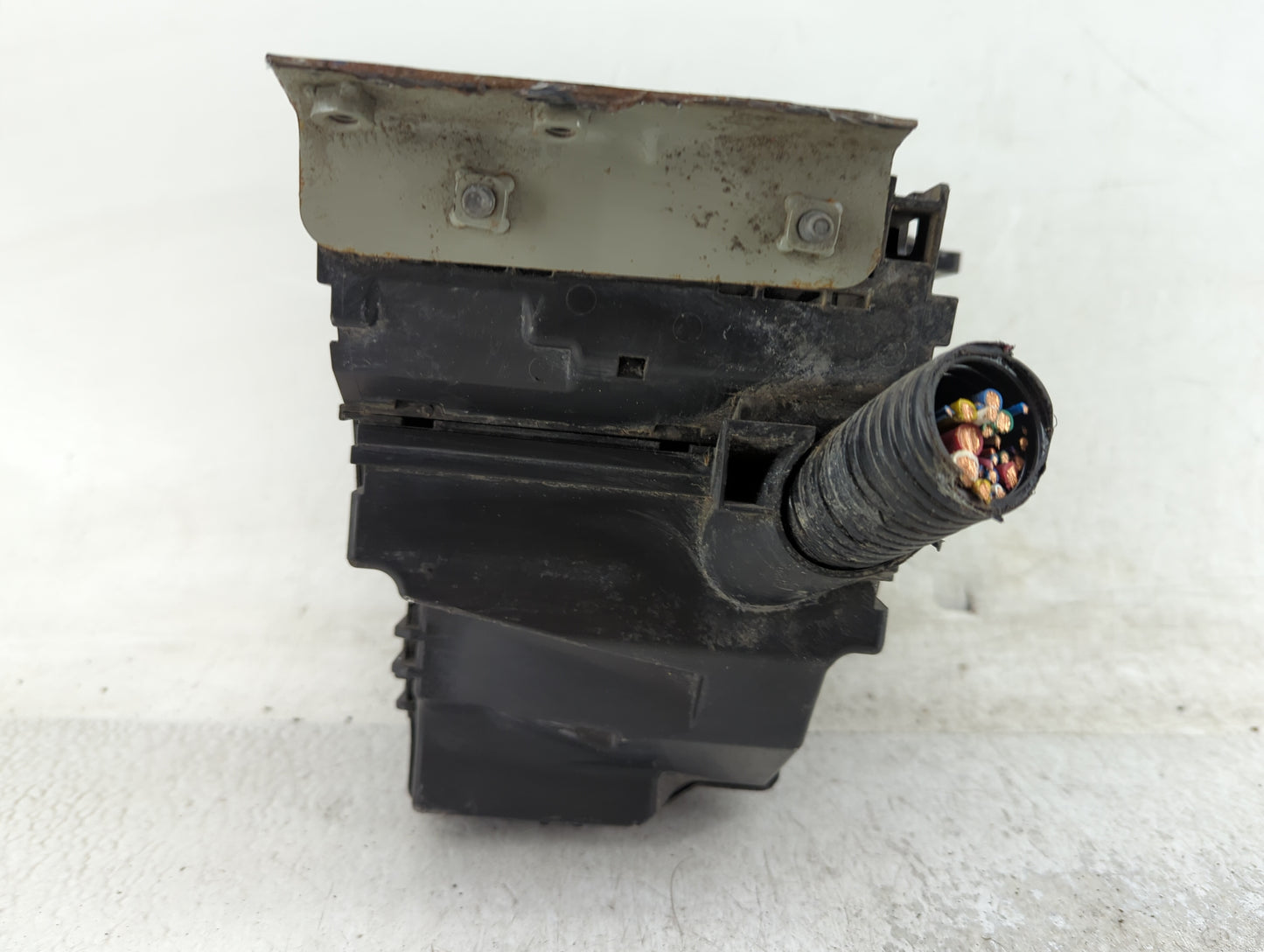2015-2019 Nissan Micra Fusebox Fuse Box Panel Relay Module Fits Fits 2013 2014 2015 2016 2017 2018 2019 OEM Used Auto Parts 