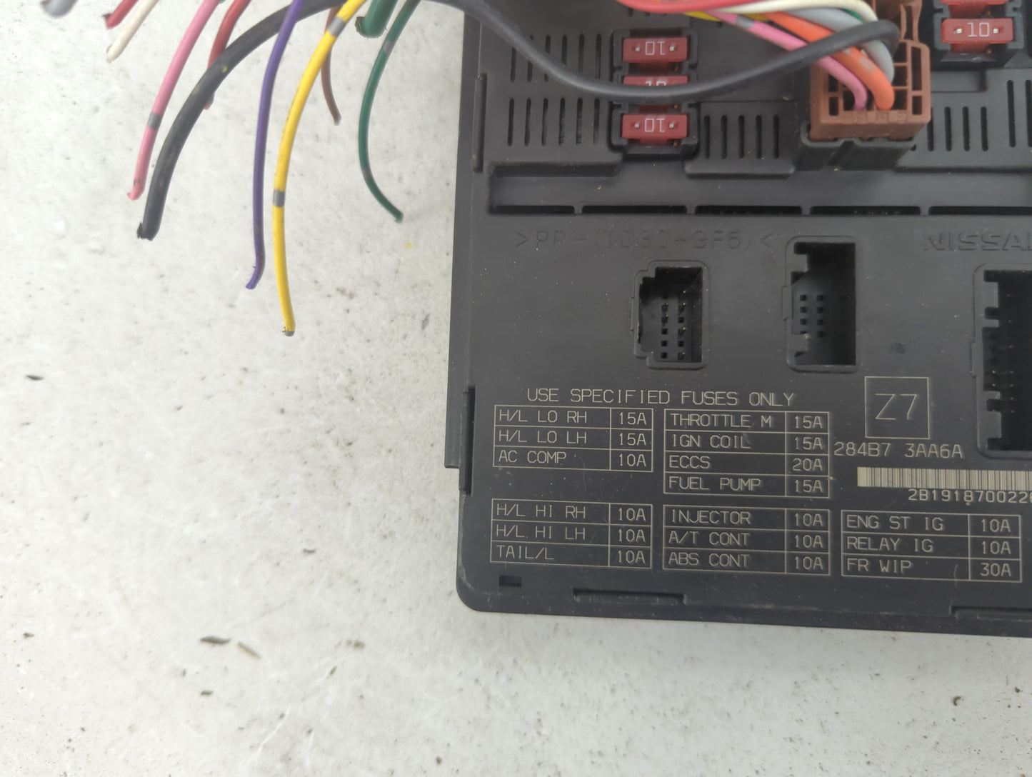 2015-2019 Nissan Micra Fusebox Fuse Box Panel Relay Module P/N:284B73AA6A Fits Fits 2013 2014 2015 2016 2017 2018 2019 OEM U