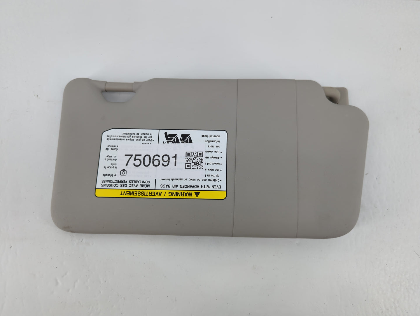 2015-2019 Nissan Micra Sun Visor Shade Replacement Driver Left Mirror Fits Fits 2012 2015 2016 2017 2018 2019 OEM Used Auto 