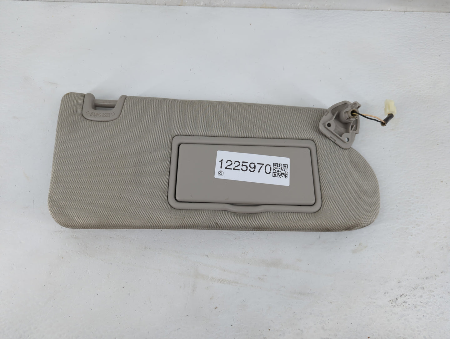 2019-2022 Nissan Murano Sun Visor Shade Replacement Passenger Right Mirror Fits Fits 2019 2020 2021 2022 OEM Used Auto Parts
