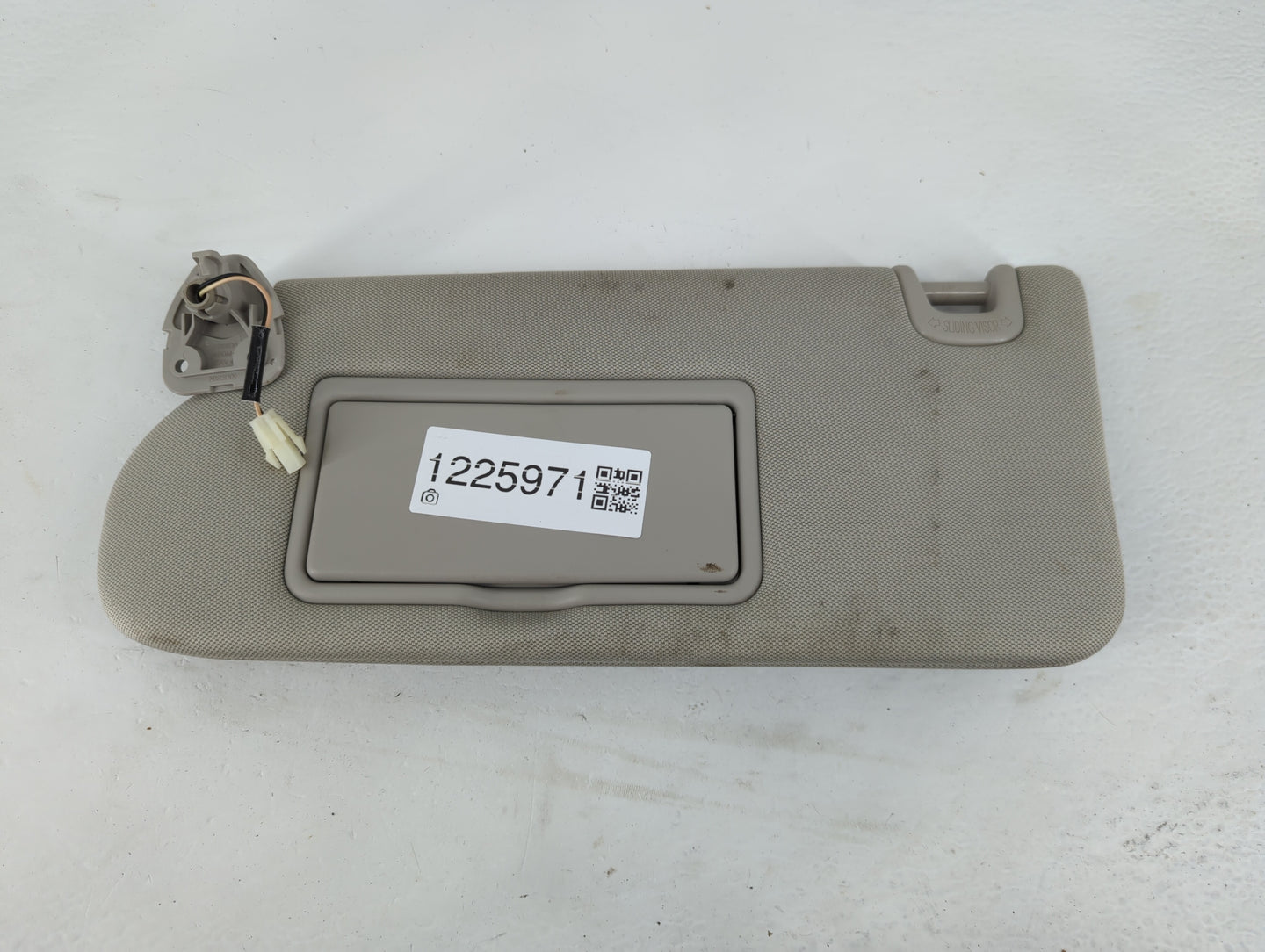 2019-2022 Nissan Murano Sun Visor Shade Replacement Driver Left Mirror Fits Fits 2019 2020 2021 2022 OEM Used Auto Parts - O