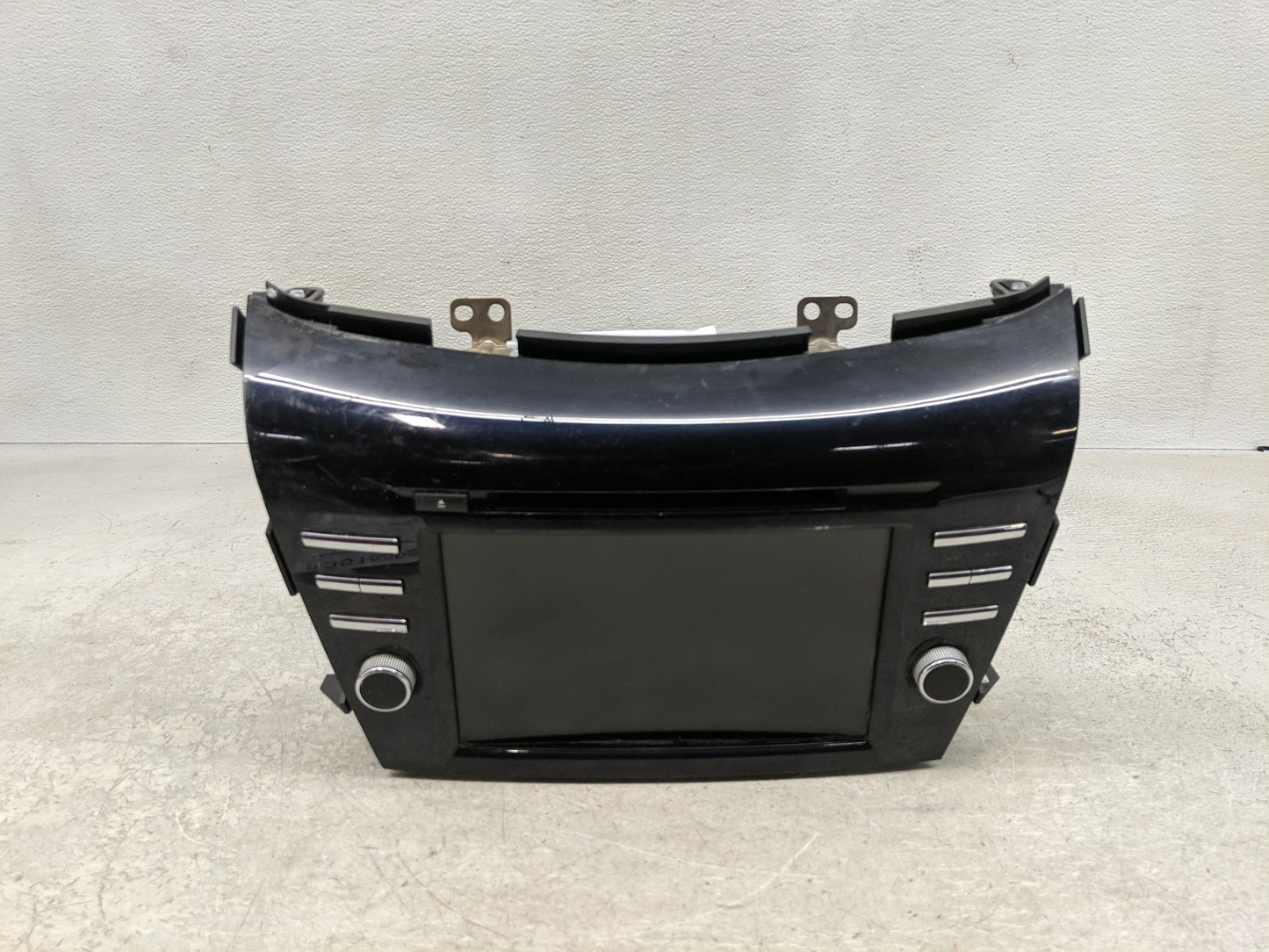 2019-2020 Nissan Murano Radio AM FM Cd Player Receiver Replacement P/N:2591A9UF0C Fits Fits 2019 2020 OEM Used Auto Parts - 