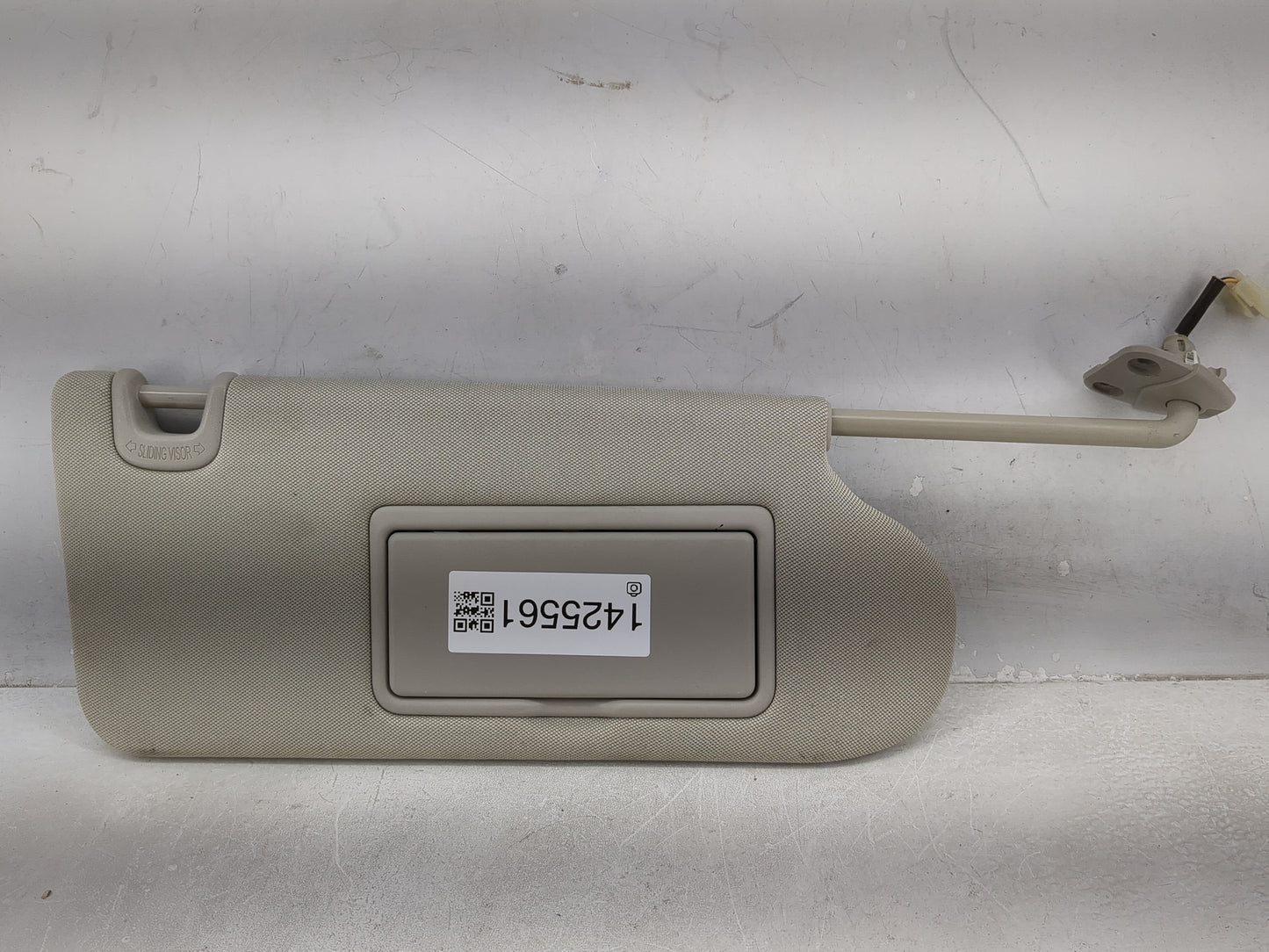 2019-2022 Nissan Murano Sun Visor Shade Replacement Passenger Right Mirror Fits Fits 2019 2020 2021 2022 OEM Used Auto Parts