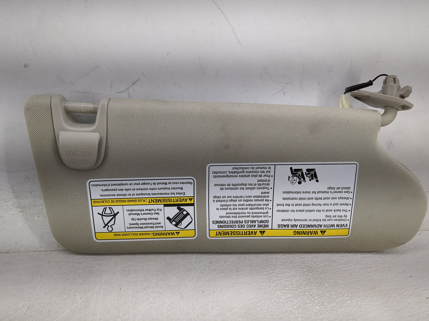 2019-2022 Nissan Murano Sun Visor Shade Replacement Driver Left Mirror Fits Fits 2019 2020 2021 2022 OEM Used Auto Parts - O