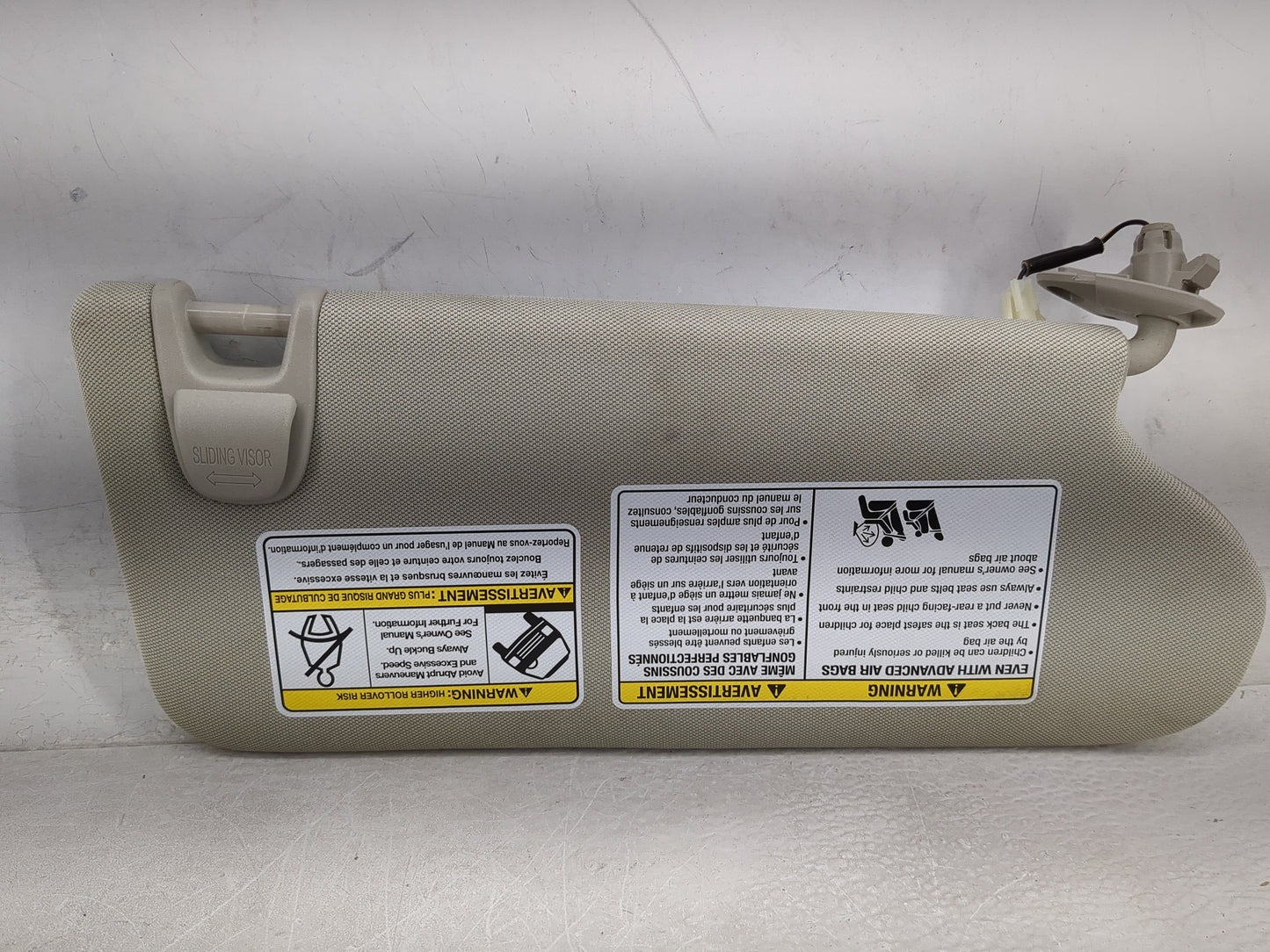 2019-2022 Nissan Murano Sun Visor Shade Replacement Driver Left Mirror Fits Fits 2019 2020 2021 2022 OEM Used Auto Parts - O