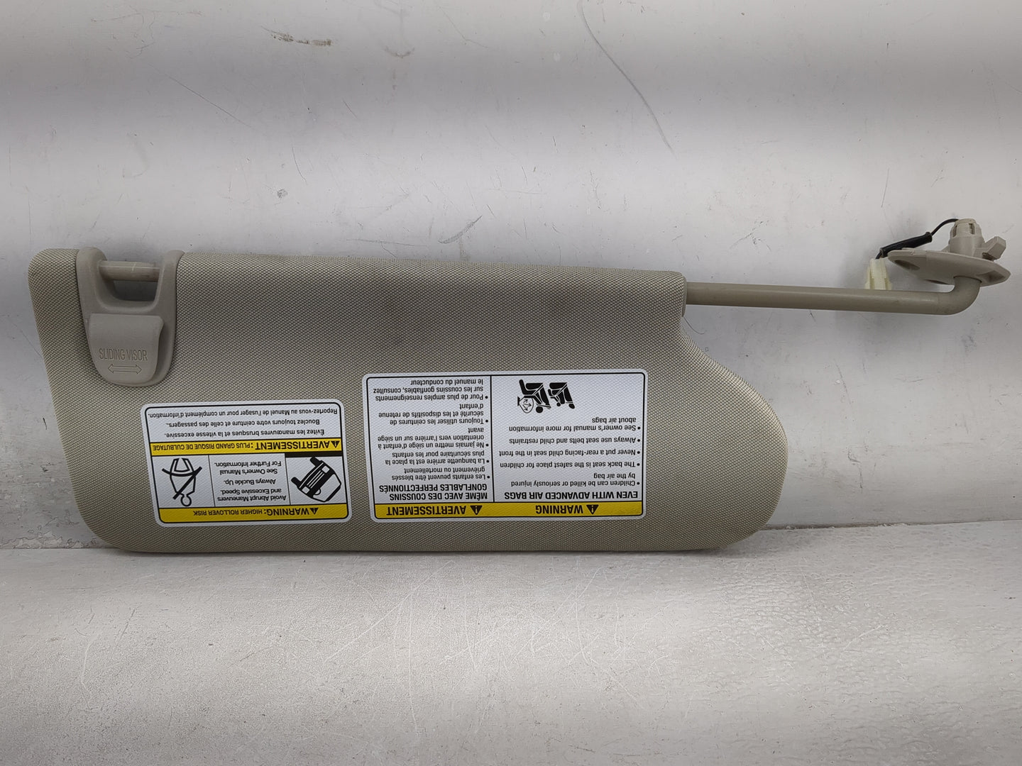2019-2022 Nissan Murano Sun Visor Shade Replacement Driver Left Mirror Fits Fits 2019 2020 2021 2022 OEM Used Auto Parts - O