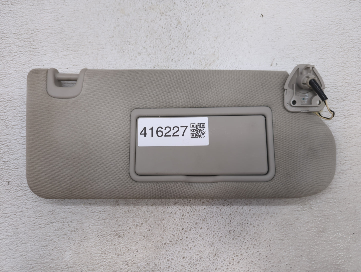 2019 Nissan Murano Sun Visor Shade Replacement Passenger Right Mirror Fits Fits 2020 OEM Used Auto Parts - Oemusedautoparts1