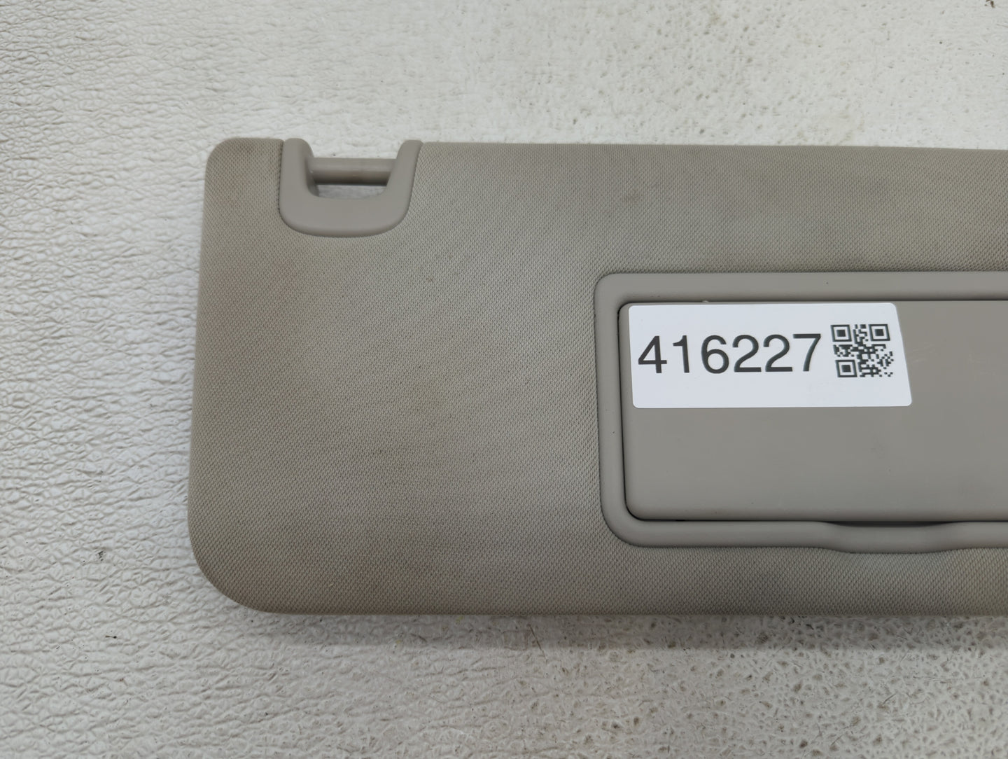 2019 Nissan Murano Sun Visor Shade Replacement Passenger Right Mirror Fits Fits 2020 OEM Used Auto Parts - Oemusedautoparts1