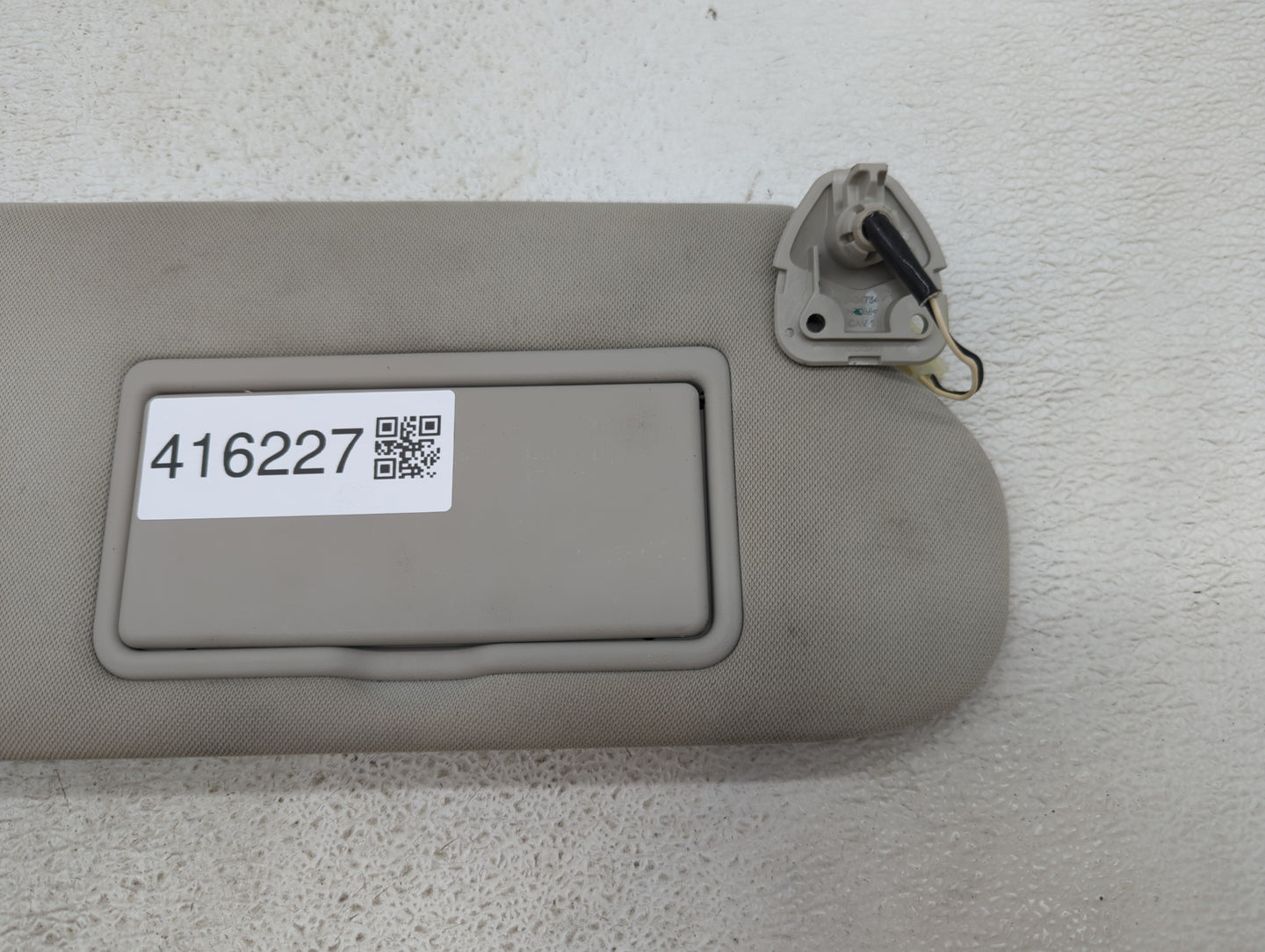 2019 Nissan Murano Sun Visor Shade Replacement Passenger Right Mirror Fits Fits 2020 OEM Used Auto Parts - Oemusedautoparts1