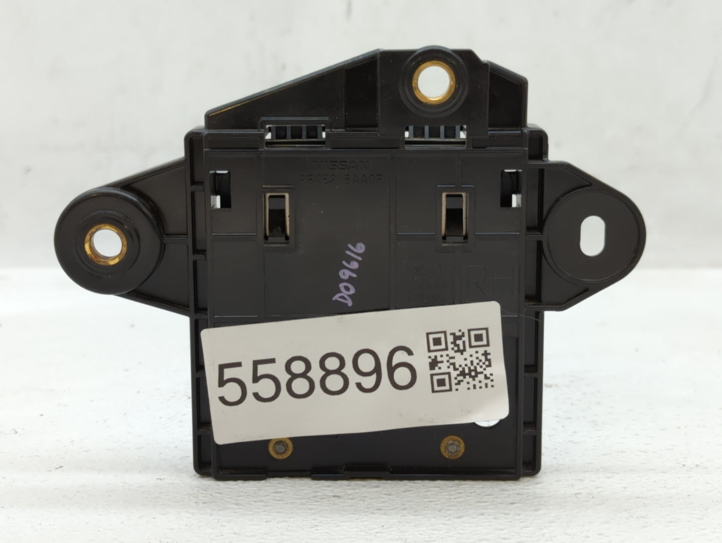 2017-2020 Nissan Murano Back Up Sensor Backup Camera - Oemusedautoparts1.com